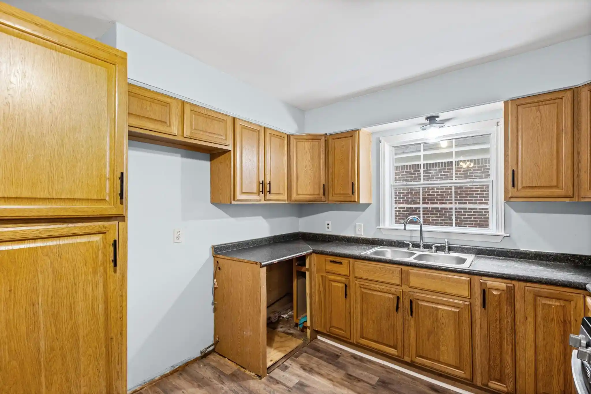 Photo 3 of Single family home for sale at 3280 Carnes Ave, Memphis, TN 38111 | MLS# 10222539 | Listing updated on 2026-10-06