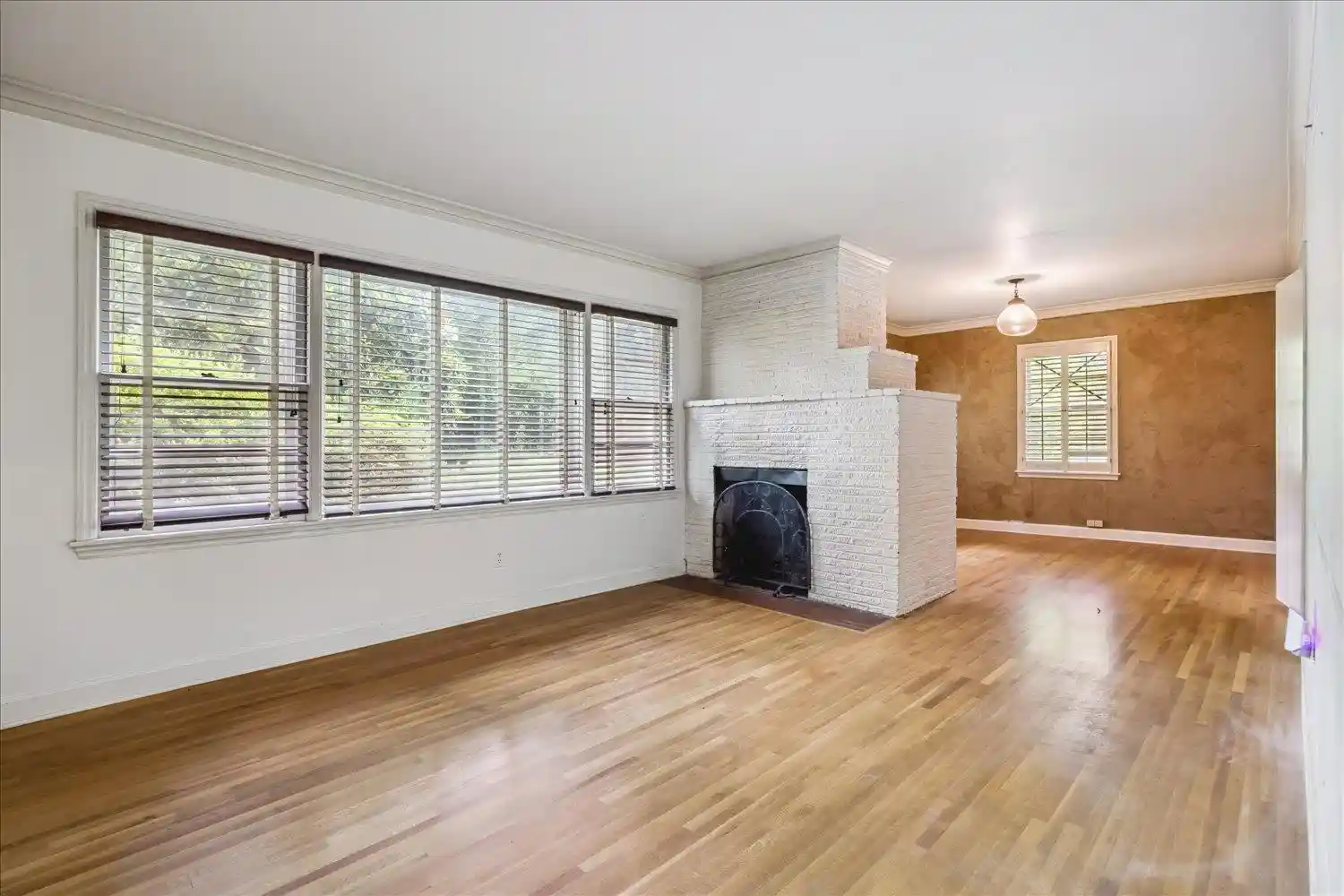 2nd image of 4596 Crossover Ln, Memphis, TN 38117 | MLS# 10222541