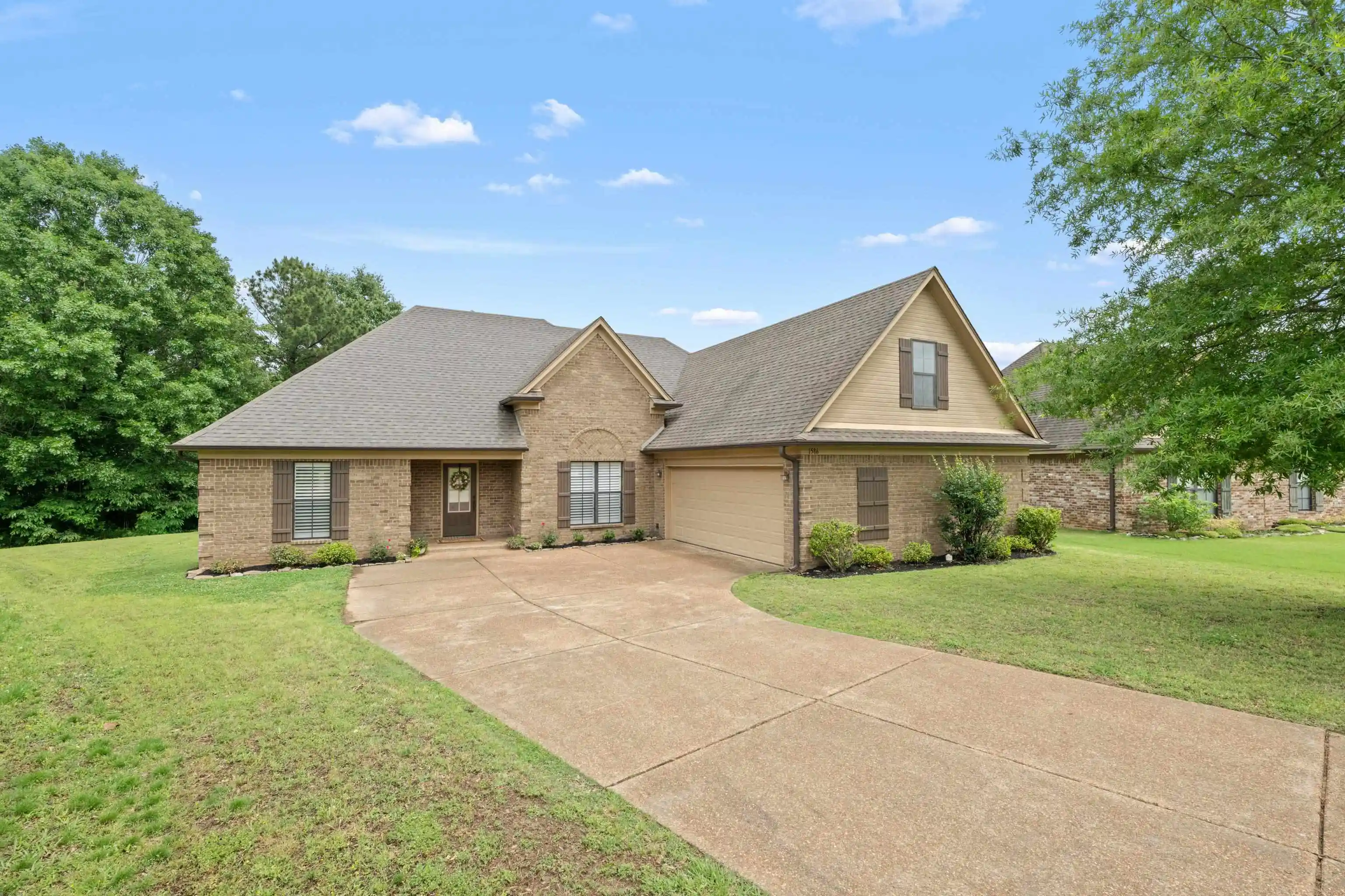 Homes for sale in Hernando, MS | 1586 Mckenas Way Cv, Hernando, MS 38632 | MLS# 10222563