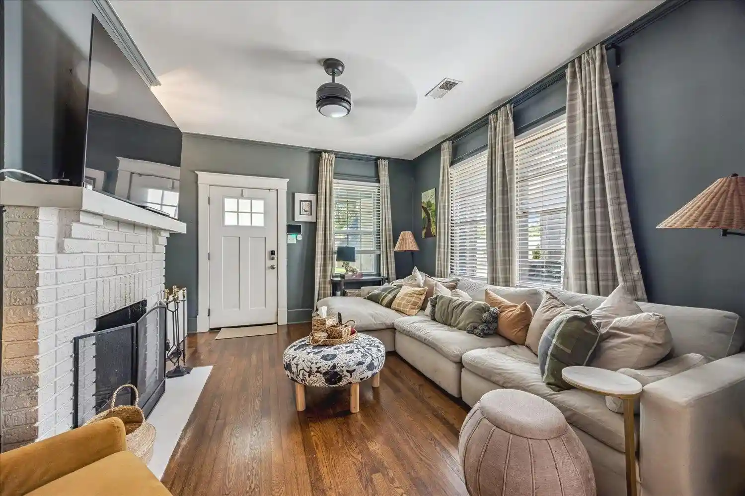 3rd image of 826 N Watkins St, Memphis, TN 38107 | MLS# 10222582