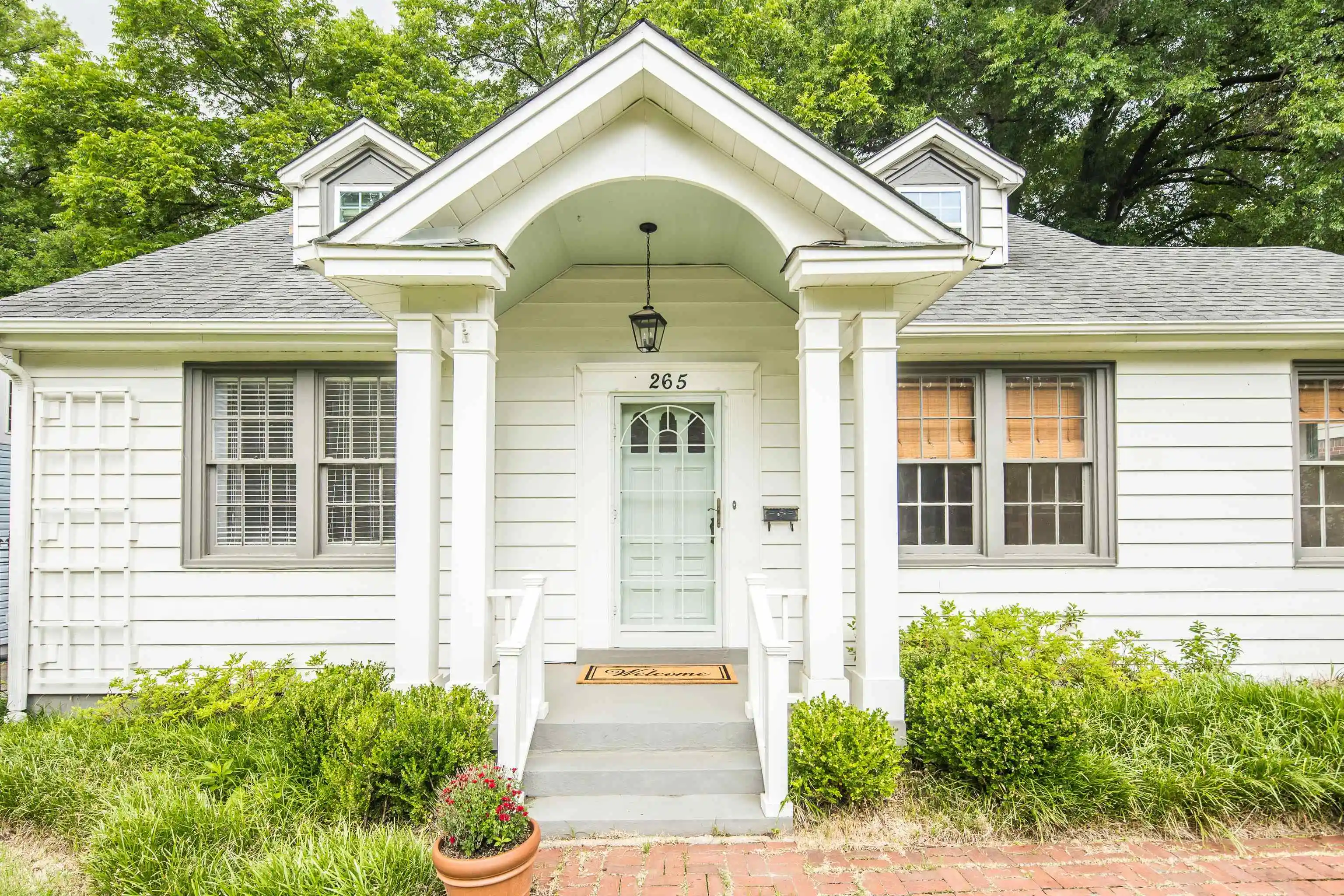 Homes for sale in Memphis, TN | 265 Alexander St, Memphis, TN 38111 | MLS# 10222606