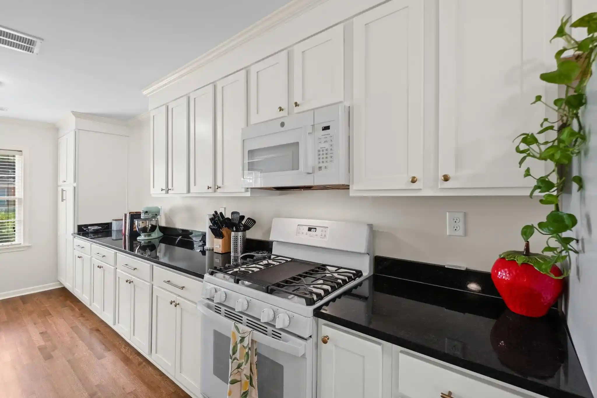 4th image of 1626 Sterling Dr, Memphis, TN 38119 | MLS# 10222624