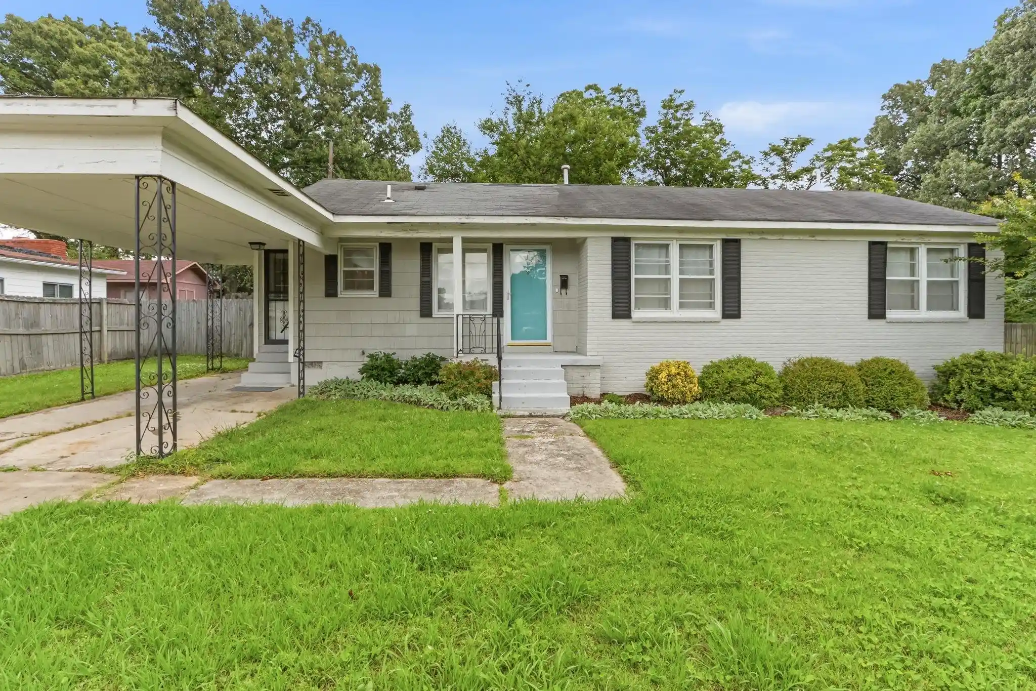 1st image of 968 Wilbec Rd, Memphis, TN 38117 | MLS# 10222701