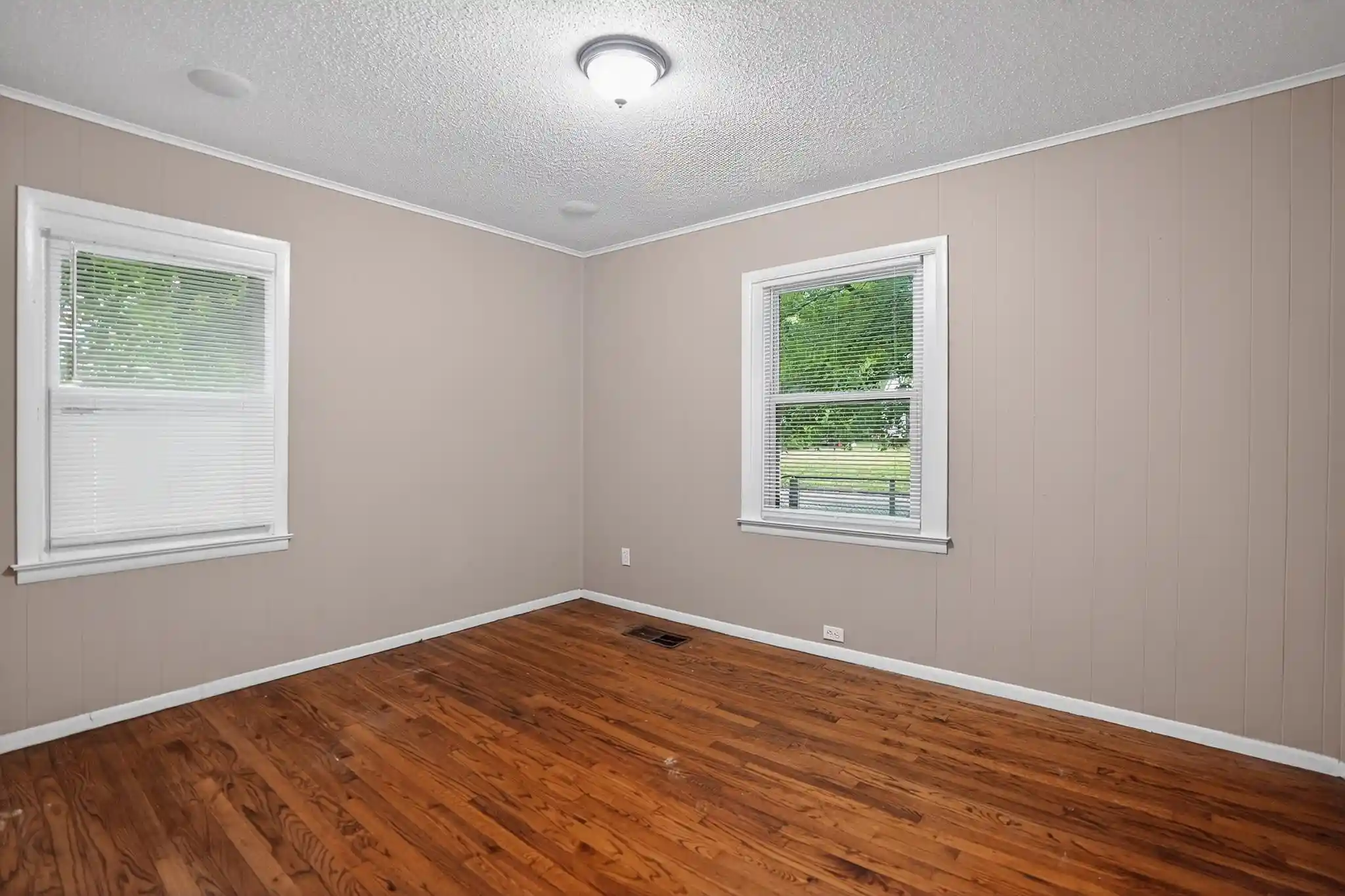 Photo 4 of Sale Pending at 1136 Goodman St, Memphis, TN 38111 | MLS# 10222702 | Listing updated on 2026-07-08