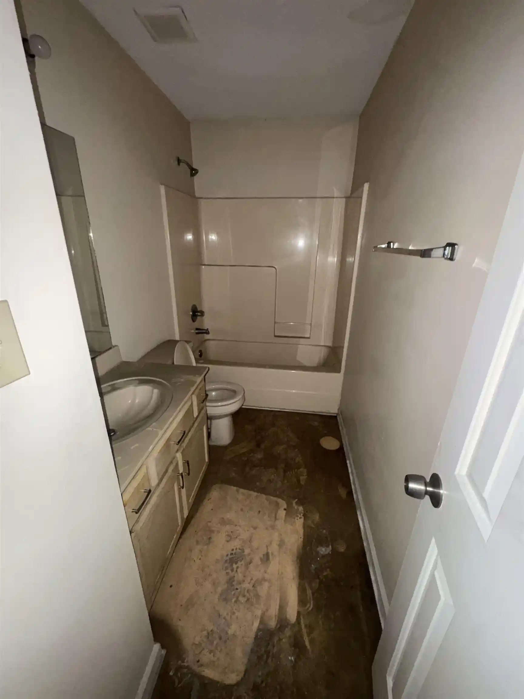 Photo 2 of Single family home for sale at 1356 Lagrange Dwns, Cordova, TN 38018 | MLS# 10222705 | Listing updated on 2026-09-10