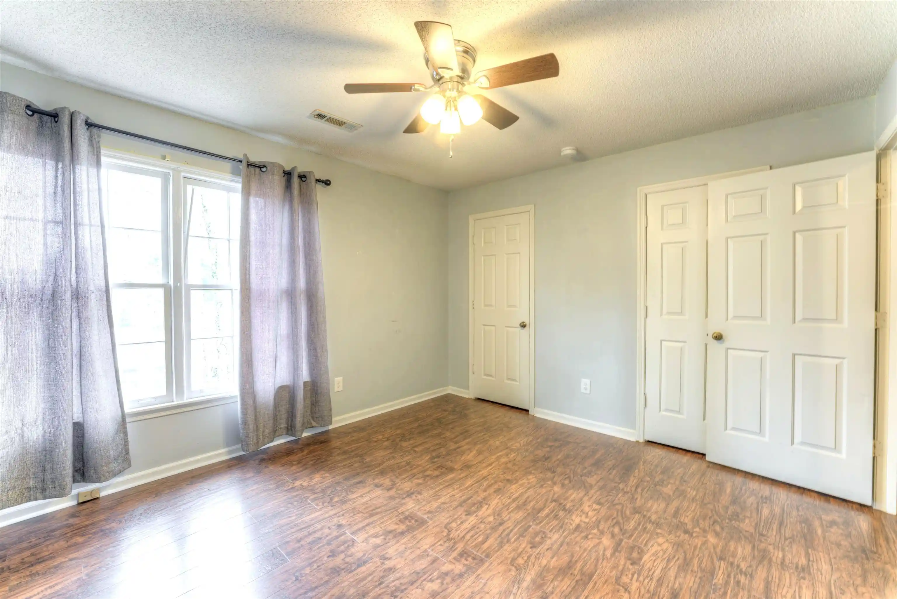 4th image of 2110 Woodside Dr, Germantown, TN 38138 | MLS# 10222767
