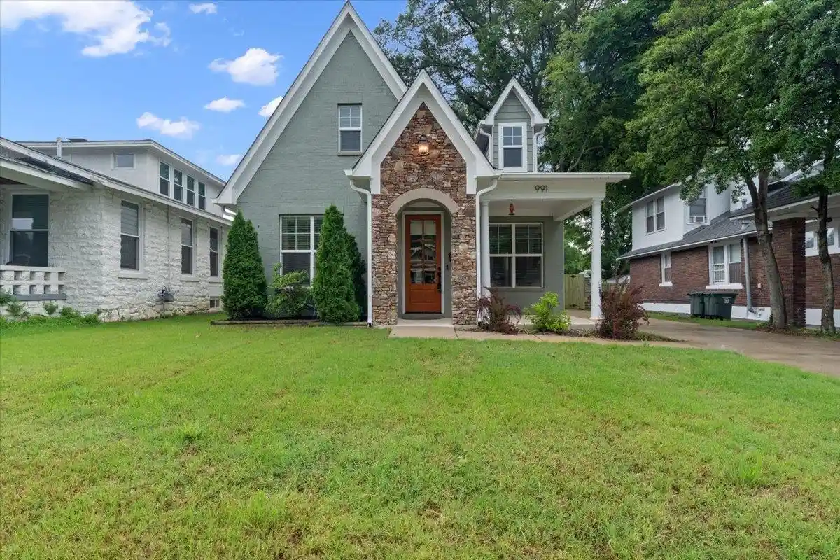1st image of 991 Forrest Ave, Memphis, TN 38105 | MLS# 10222769