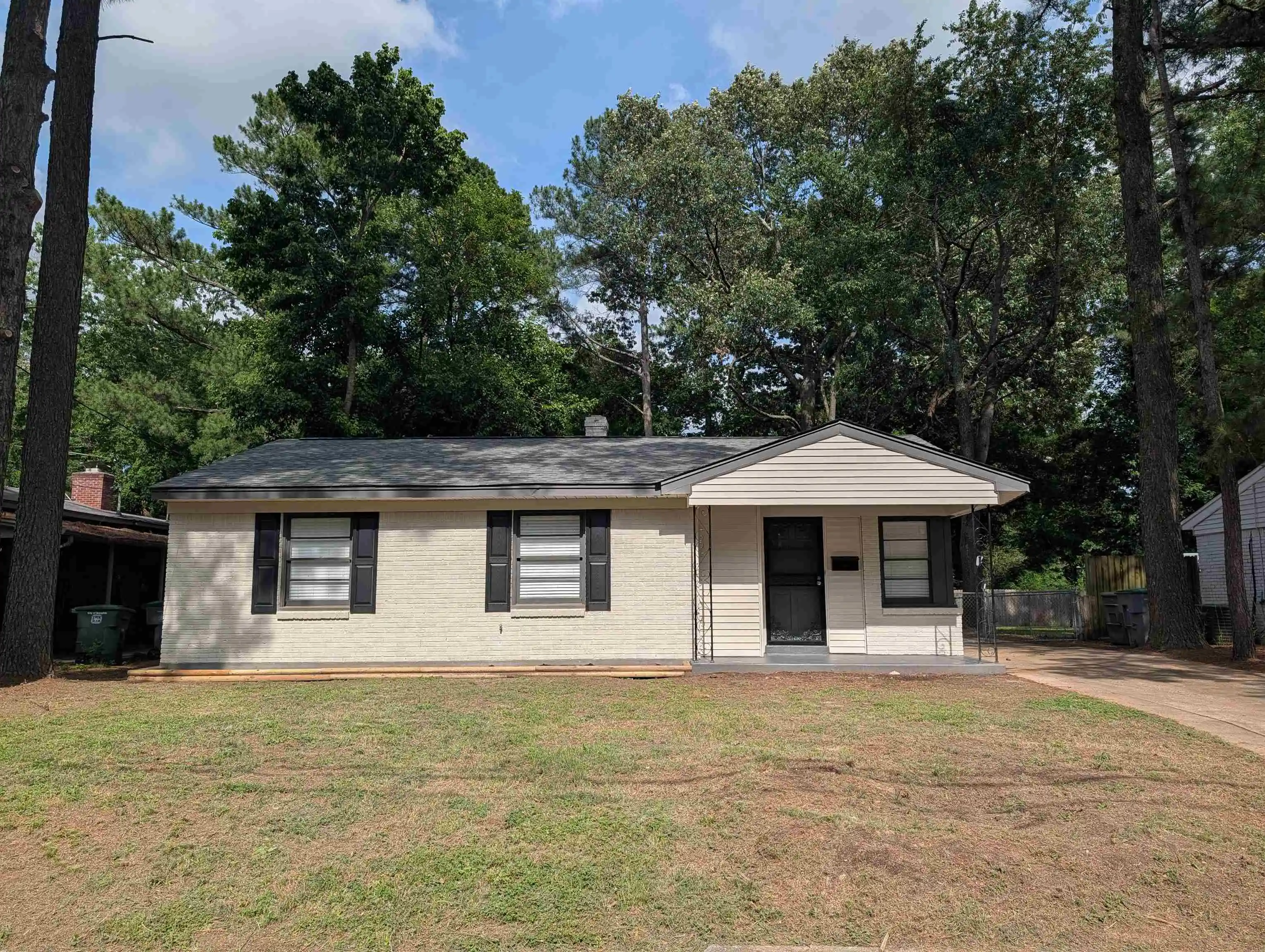 5th image of 556 Herzl St, Memphis, TN 38117 | MLS# 10222799