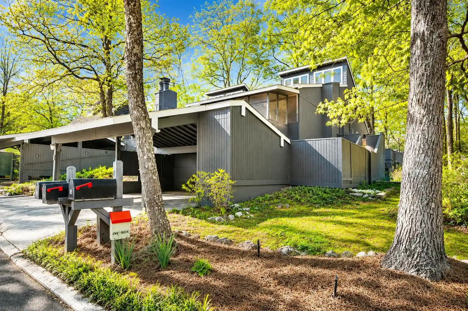 1st image of 1104 N Parkway St #1, Jackson, TN 38305 | MLS# 10222820