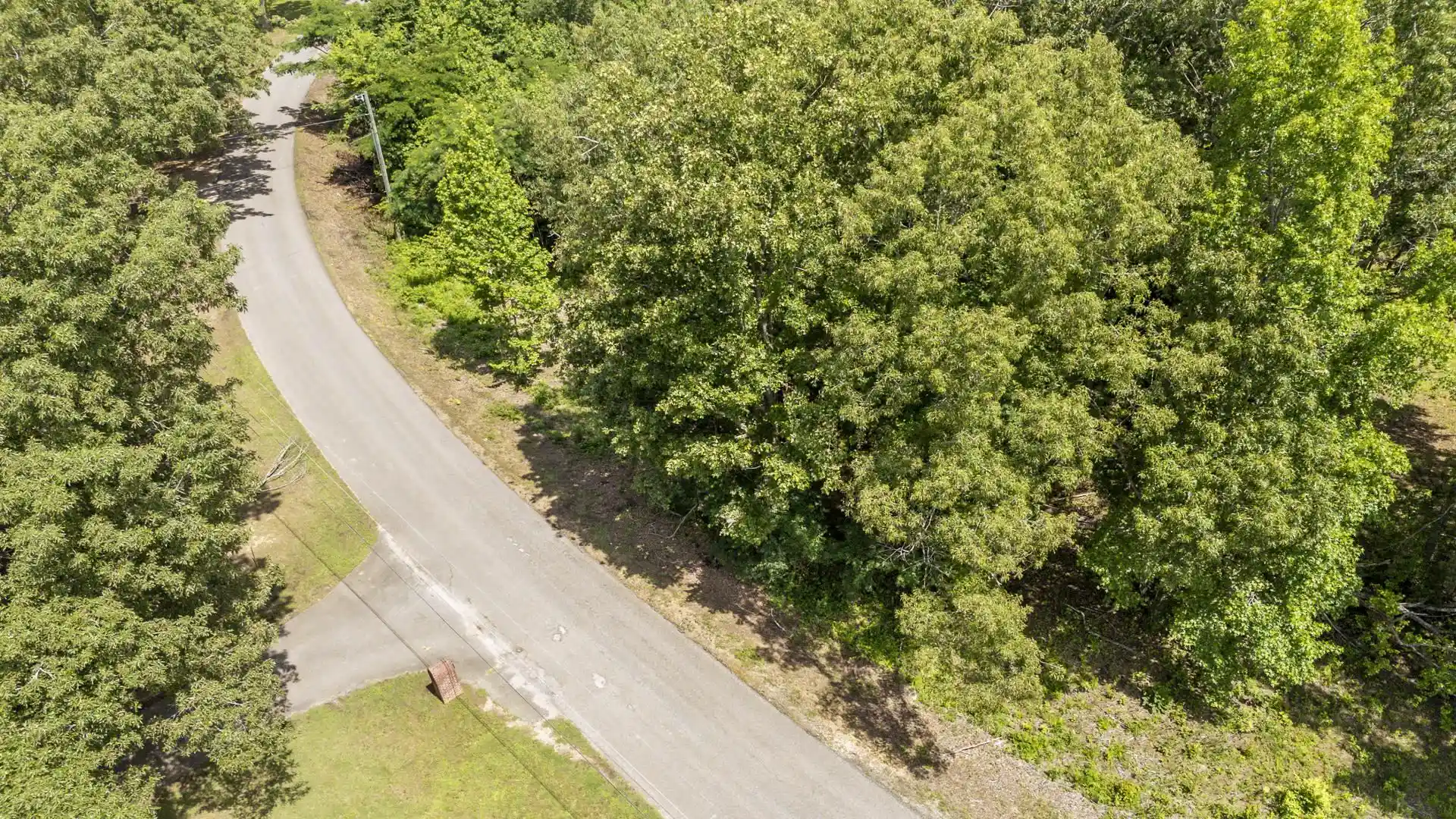 Photo 2 of Land for sale at Xxx Oak Grv Rd, Savannah, TN 38372 | MLS# 10222902 | Listing updated on 2026-08-19
