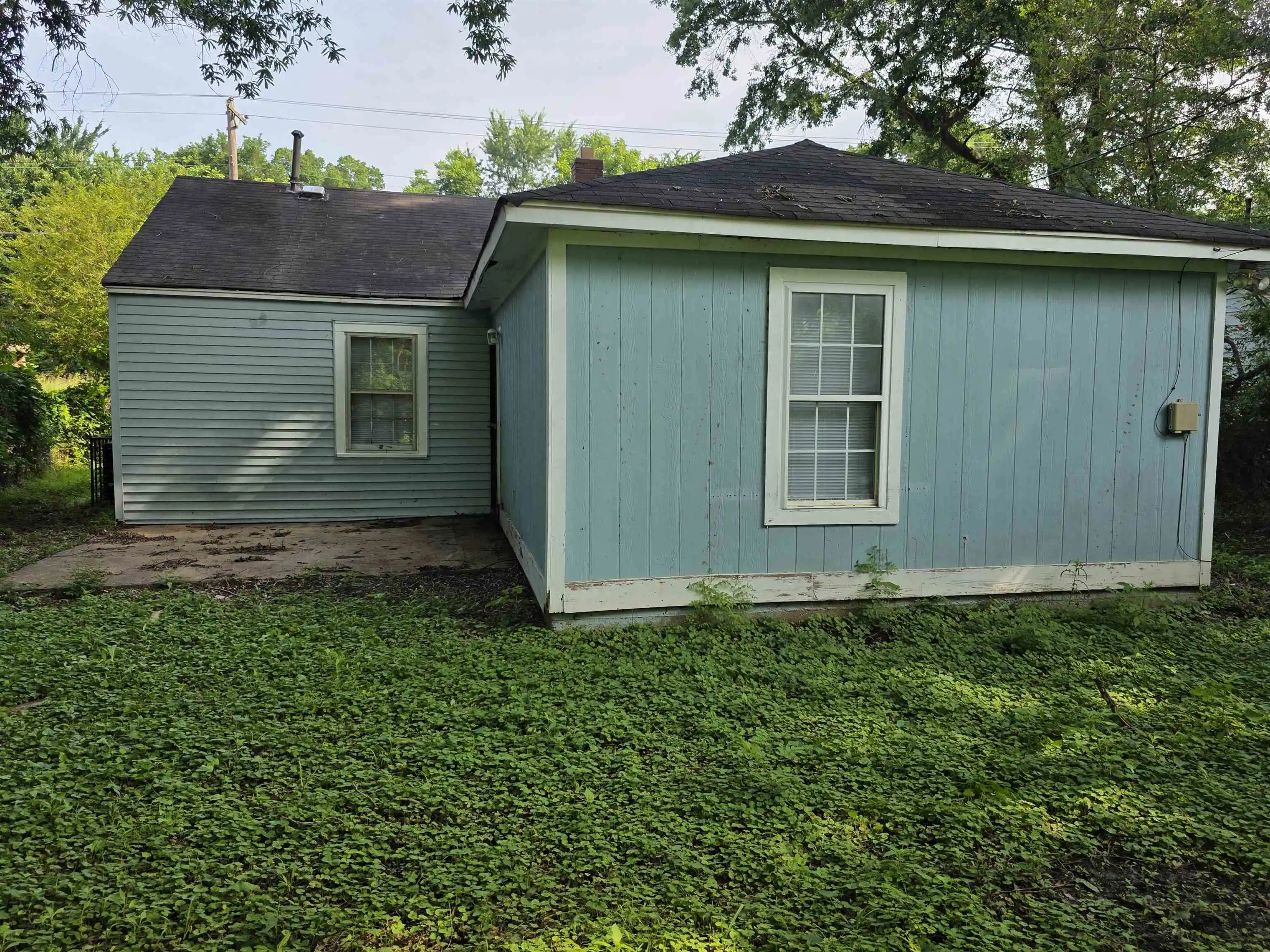 Homes for sale in Memphis, TN | 4047 Chelsea Ave, Memphis, TN 38108 | MLS# 10222910