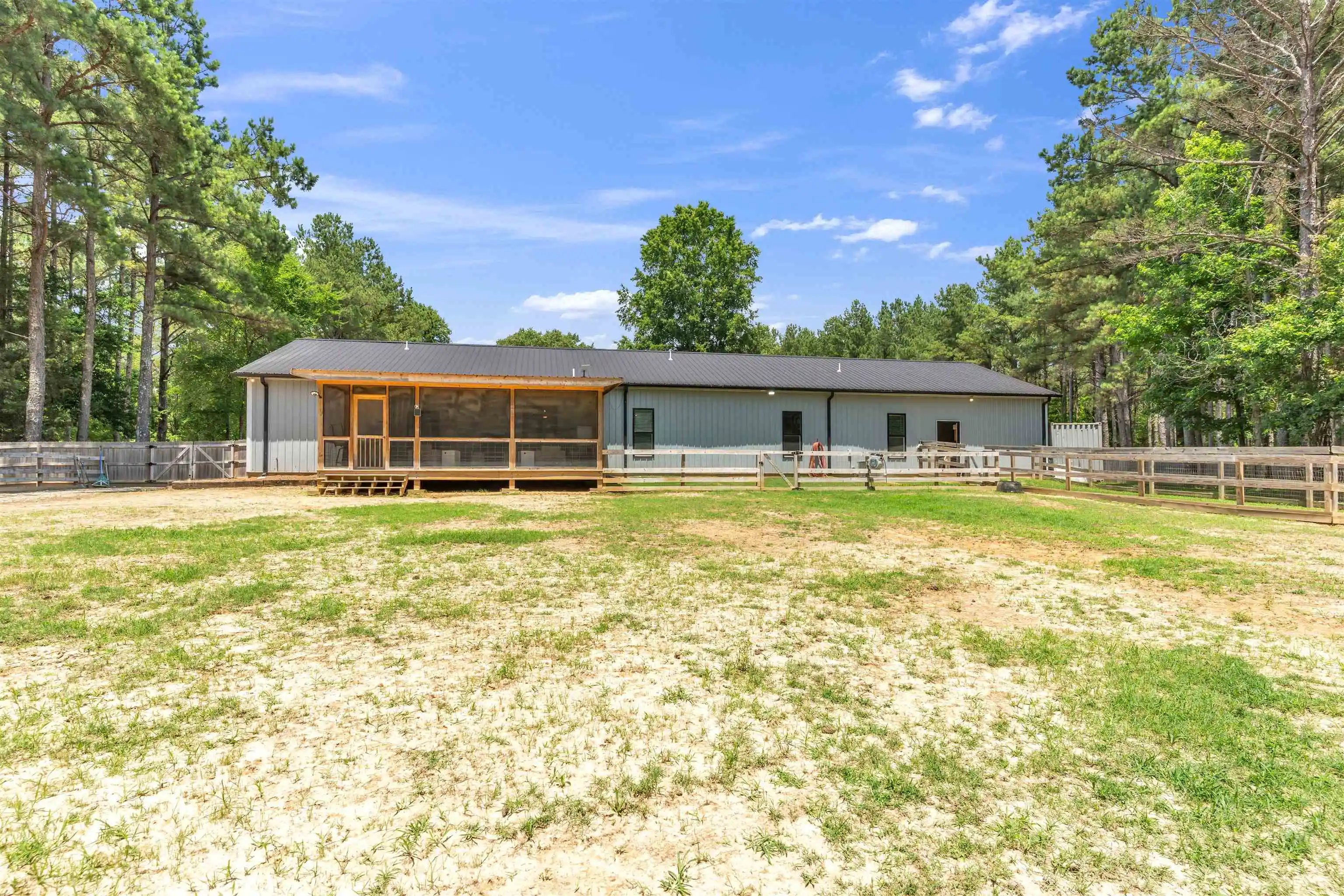 Homes for sale in Mason, TN | 2525 Sinai Dr, Mason, TN 38049 | MLS# 10222928