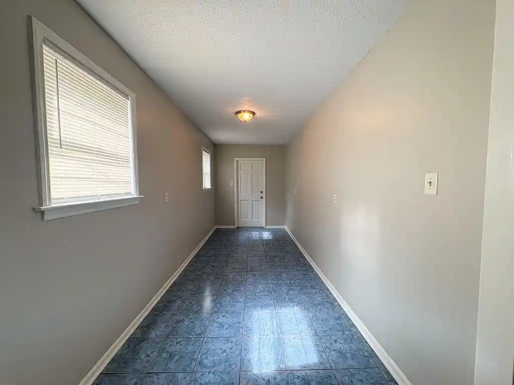 2nd image of 5114 Jessie Lee Ln, Memphis, TN 38118 | MLS# 10223053