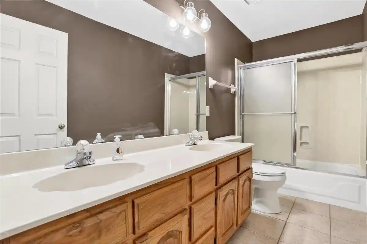 Photo 3 of Single family home for sale at 1846 E Pheasant Acres Ln, Cordova, TN 38016 | MLS# 10223063 | Listing updated on 2026-08-27