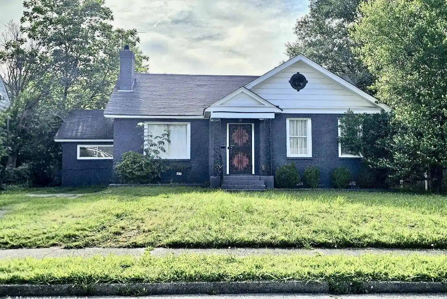 Photo 1 of Single family home for sale at 930 East Dr, Memphis, TN 38108 | MLS# 10223119 | Listing updated on 2026-07-09