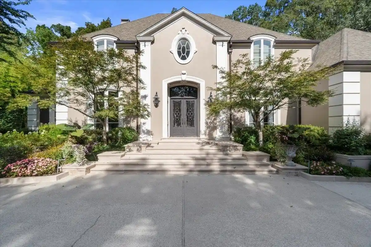 1st image of 409 N River Oaks Rd, Memphis, TN 38120 | MLS# 10223167