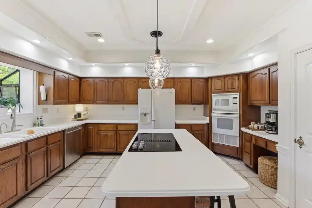 Photo 2 of Single family home for sale at 8384 Rochester Cv, Germantown, TN 38139 | MLS# 10223198 | Listing updated on 2026-09-16
