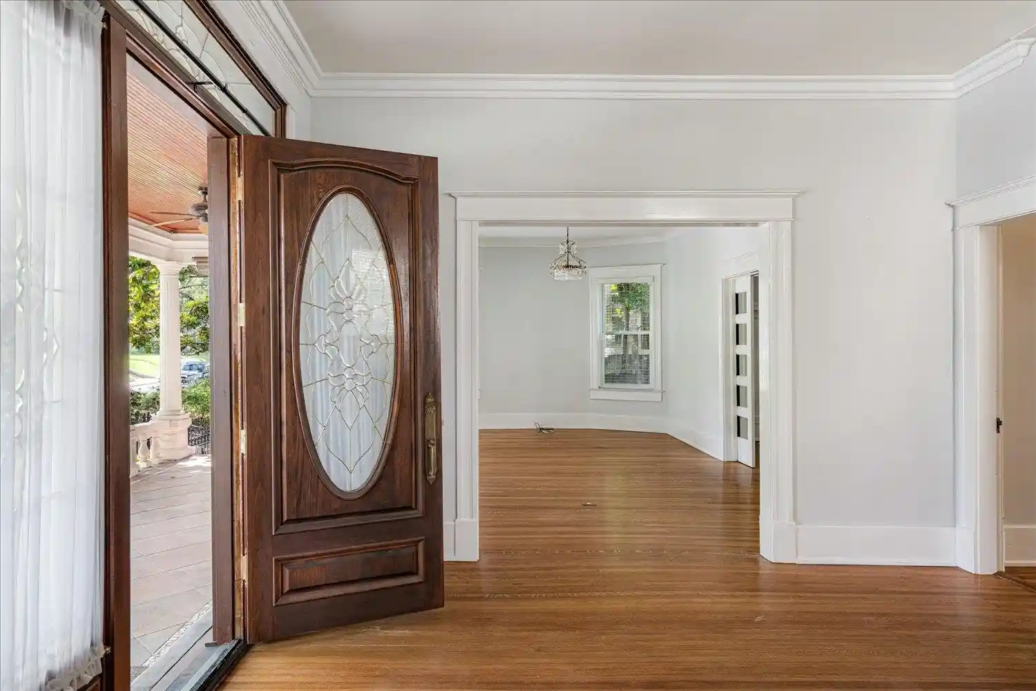 Photo 2 of Single family home for sale at 1630 Carr Ave, Memphis, TN 38104 | MLS# 10223217 | Listing updated on 2026-08-12