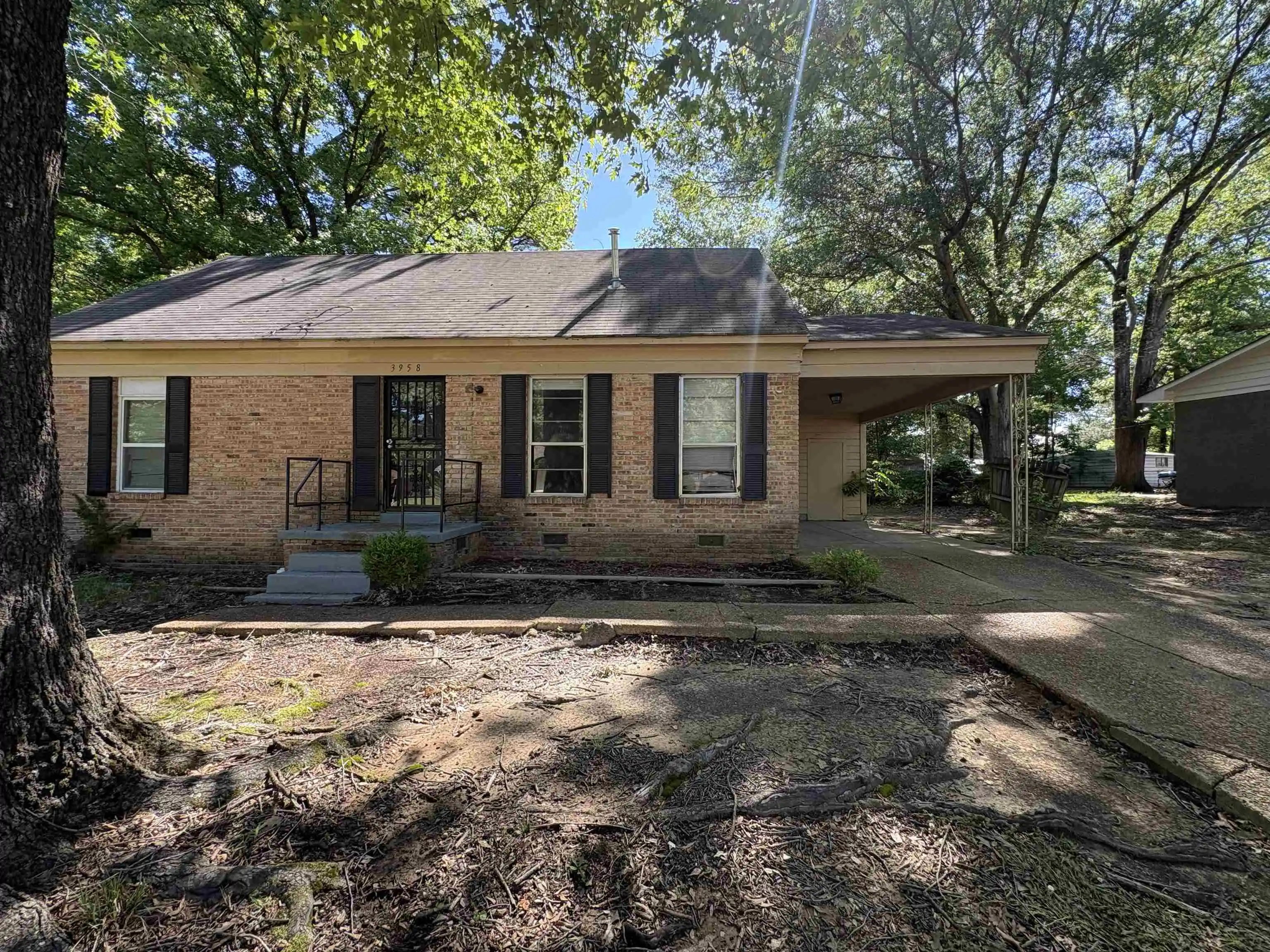 Photo 1 of Single family home for sale at 3958 Bishops Brg Rd, Memphis, TN 38118 | MLS# 10223232 | Listing updated on 2026-09-10