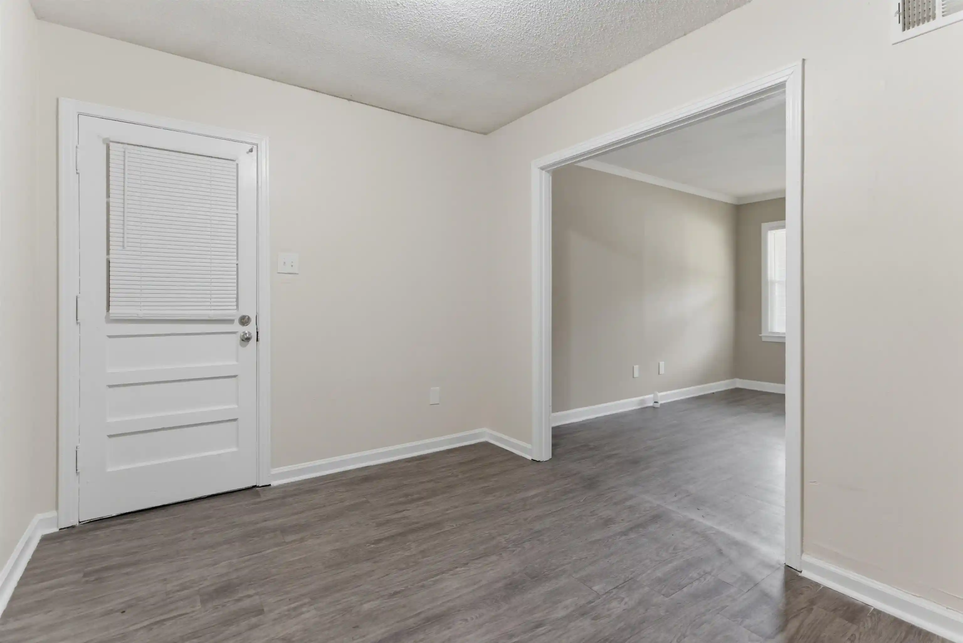 Photo 3 of Sale Pending at 1548 Frayser Blvd, Memphis, TN 38127 | MLS# 10223233 | Listing updated on 2026-09-11