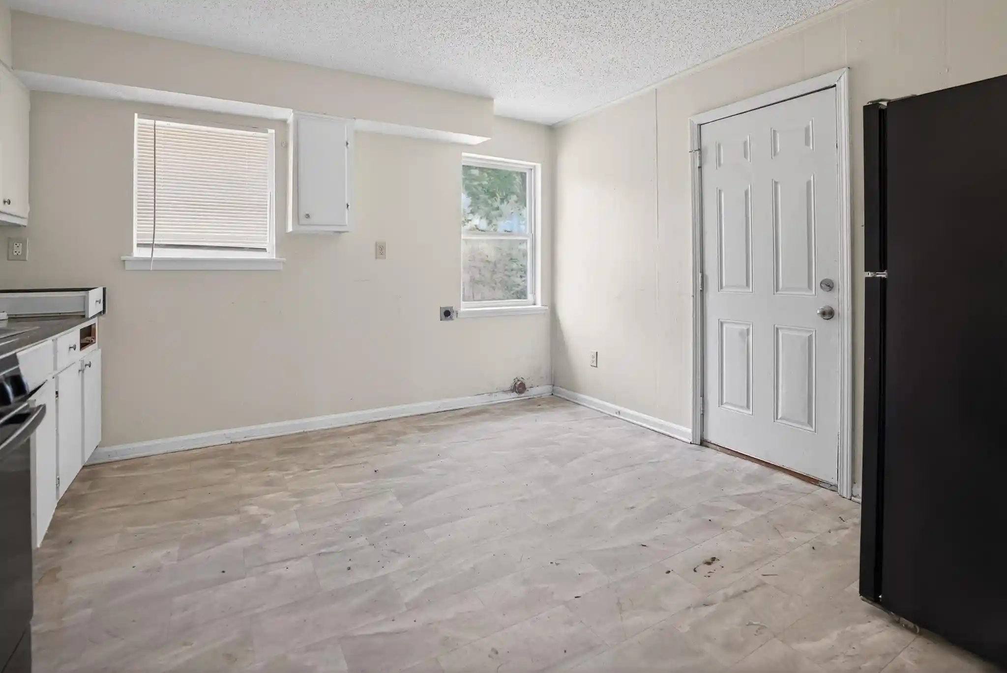 Photo 2 of Single family home for sale at 3272 Egypt Central Dr, Memphis, TN 38128 | MLS# 10223239 | Listing updated on 2026-09-10