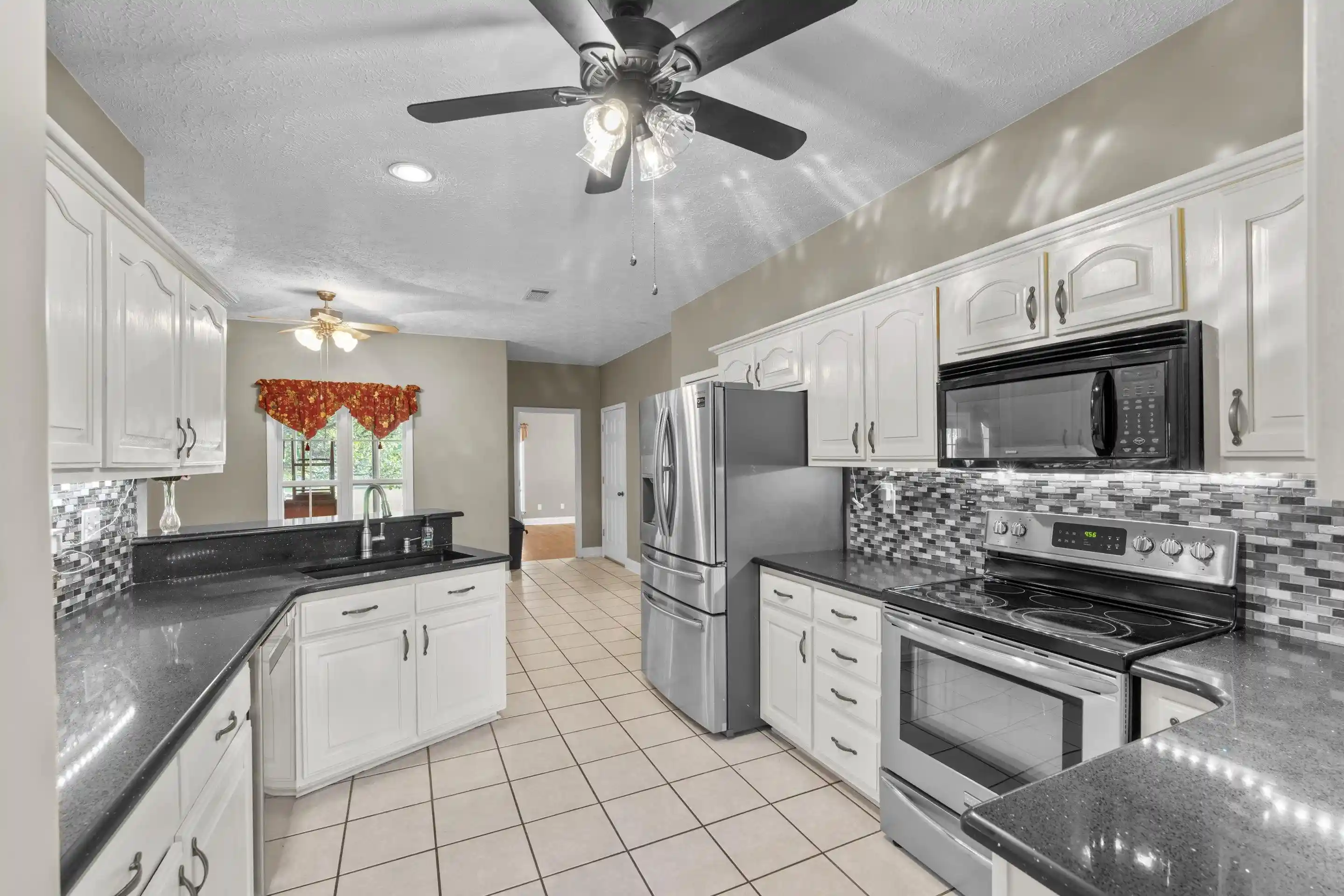 Homes for sale in Atoka, TN | 794 Williamsburg Dr, Atoka, TN 38004 | MLS# 10223256