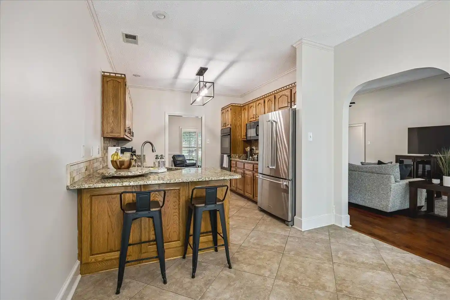 Photo 4 of Sale Pending at 643 Wood Valley Dr, Collierville, TN 38017 | MLS# 10223295 | Listing updated on 2026-09-15