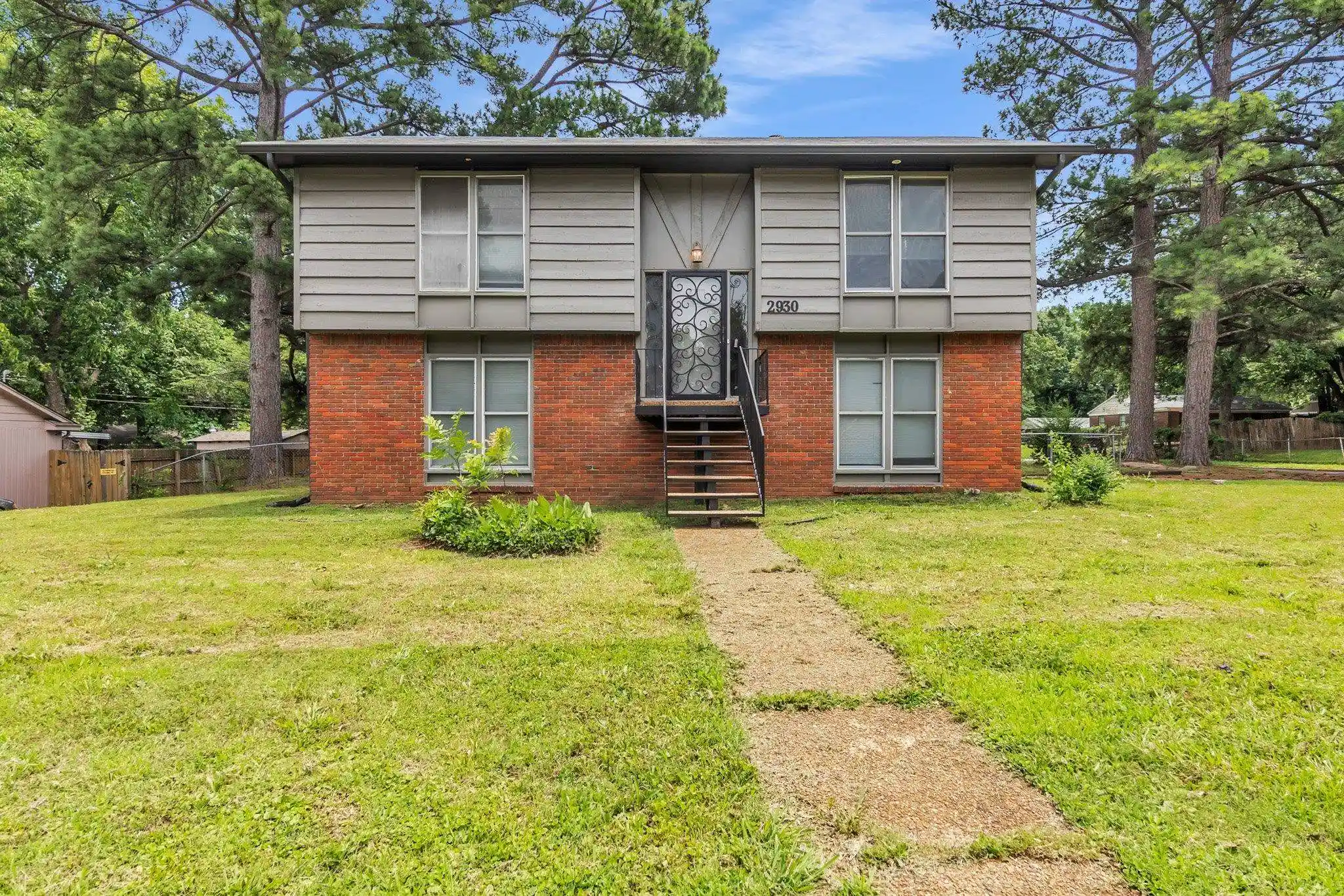 Photo 1 of Sale Pending at 2930 Cherry Rd, Memphis, TN 38118 | MLS# 10223320 | Listing updated on 2026-08-01
