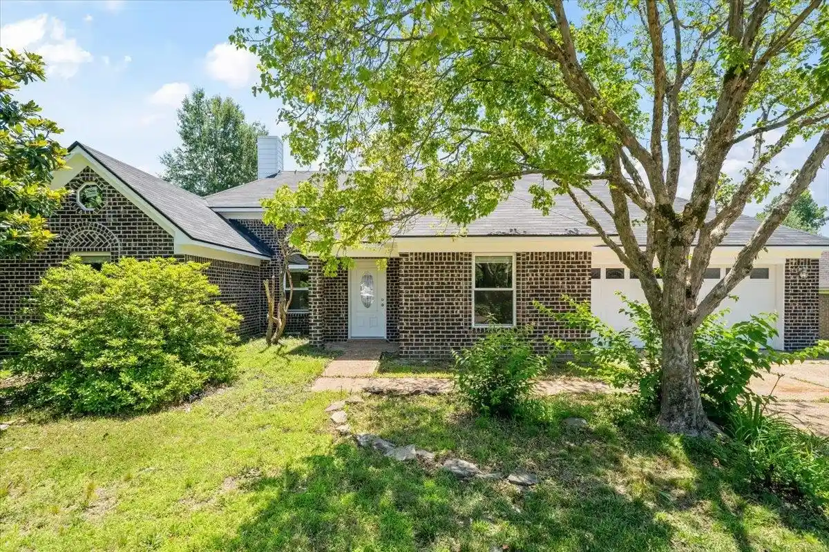 Single family home for sale at 8683 Bazemore St, Cordova, TN 38018 | MLS# 10223331