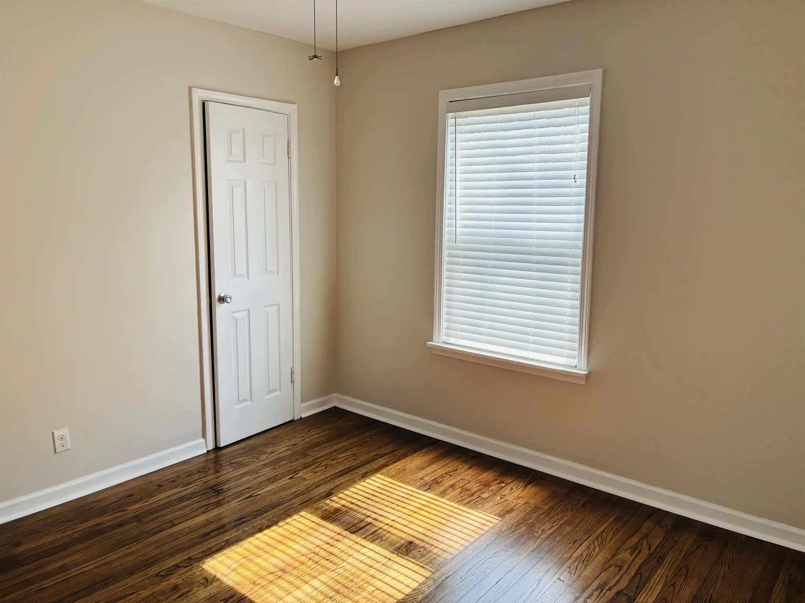Photo 3 of Sale Pending at 3872 Philsdale Ave, Memphis, TN 38111 | MLS# 10223343 | Listing updated on 2026-08-25