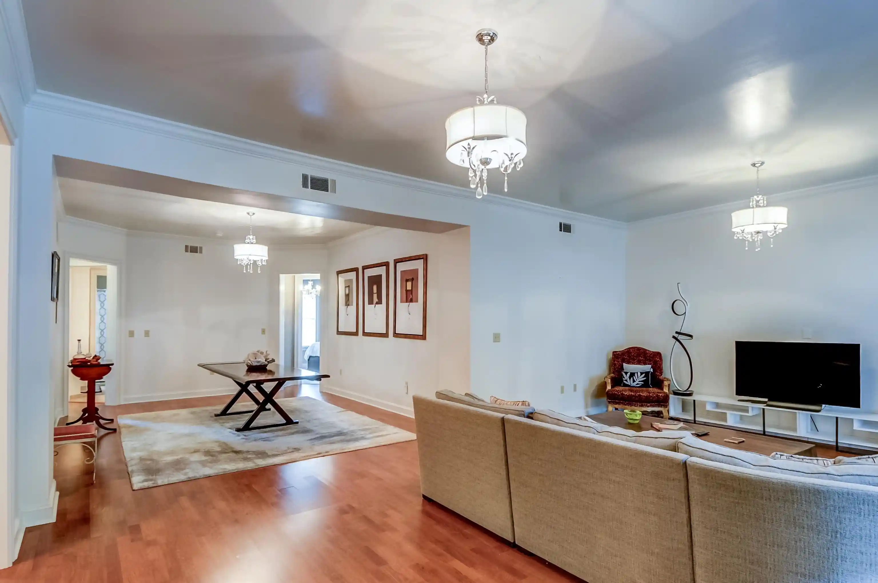 Photo 3 of Condo for sale at 591 Lexington Clb Ct #303, Memphis, TN 38117 | MLS# 10223370 | Listing updated on 2026-06-07