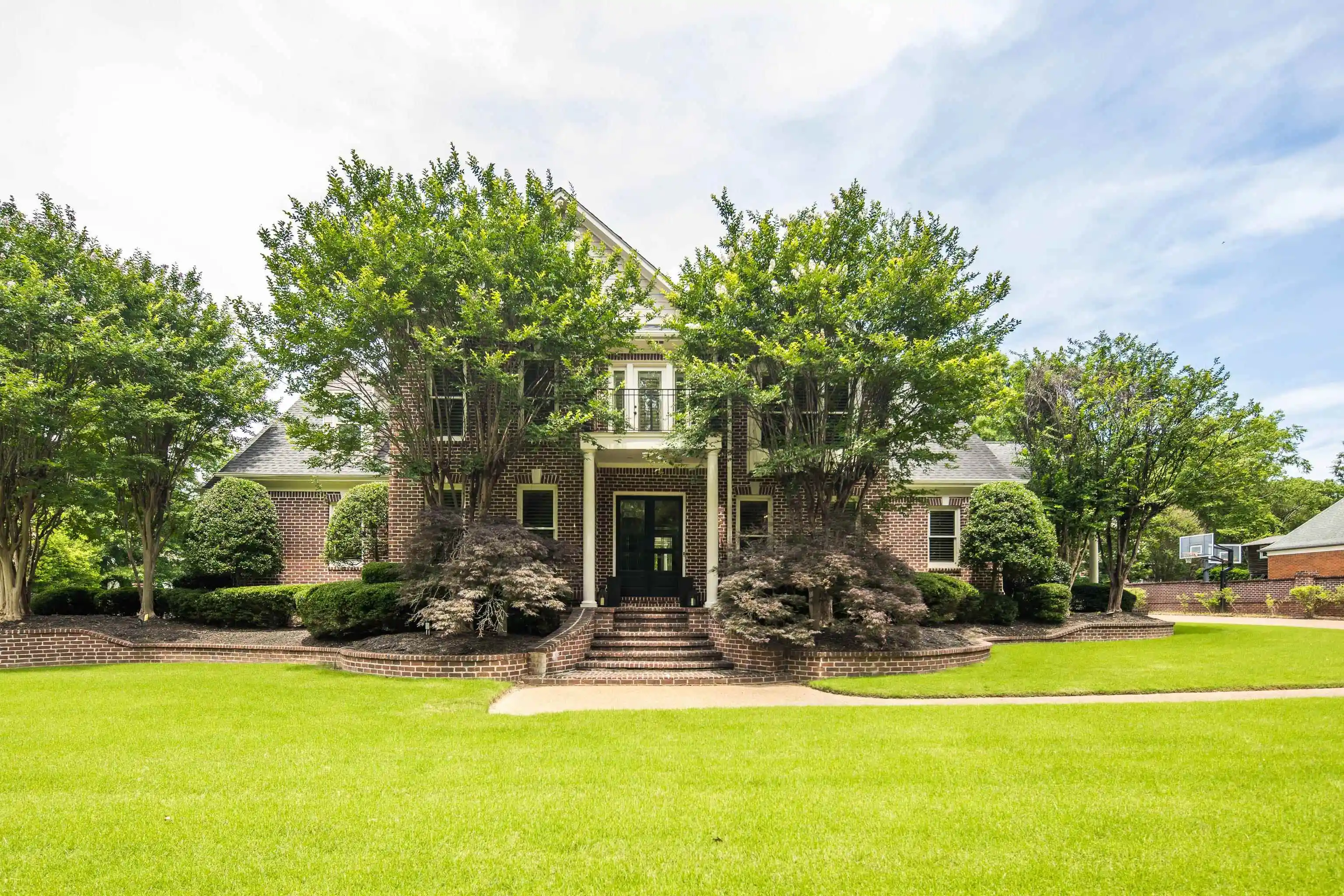 Photo 1 of Single family home for sale at 7590 Chapel Crk Pky, Cordova, TN 38016 | MLS# 10223373 | Listing updated on 2026-09-27