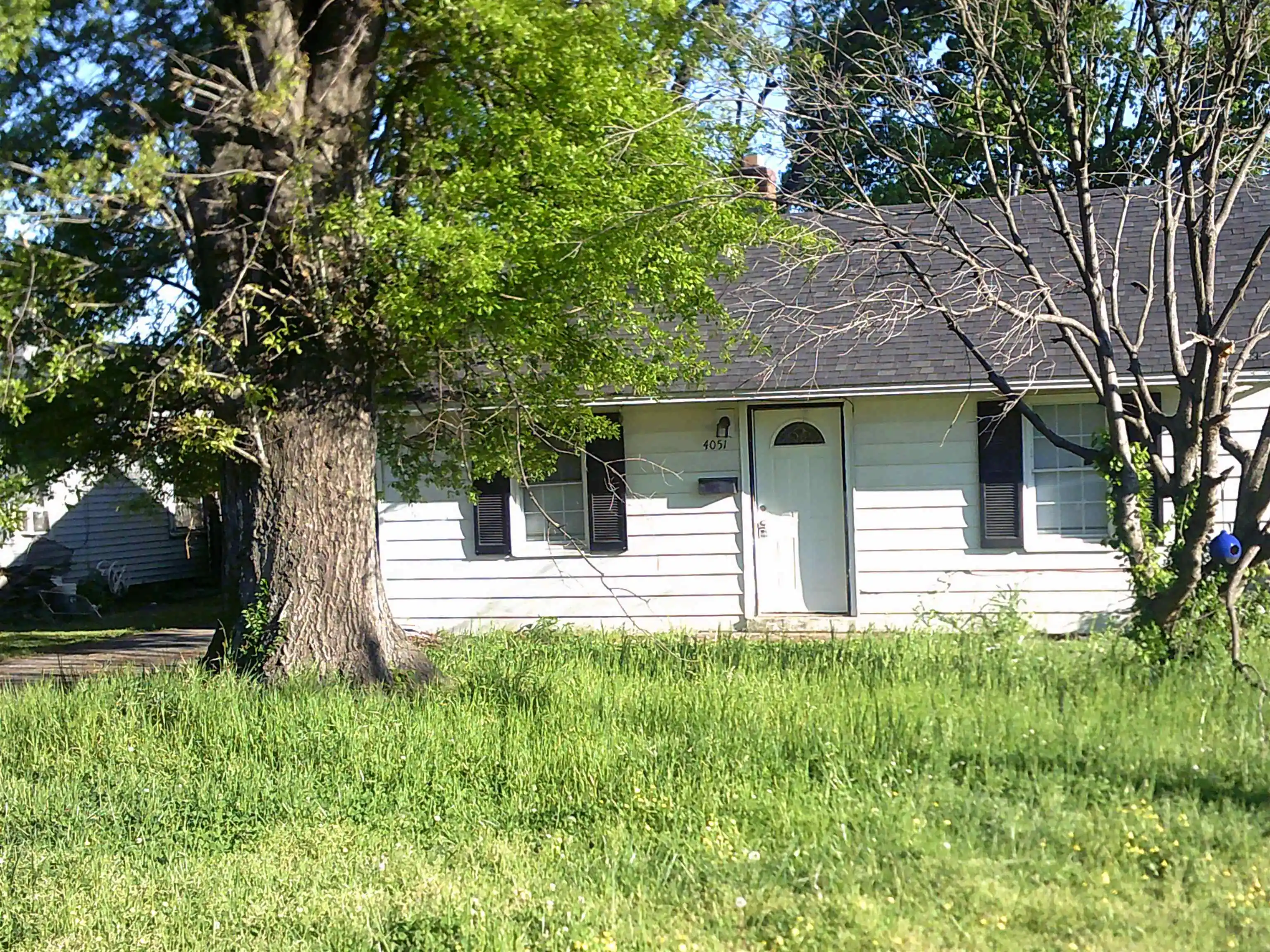 Photo 1 of Single family home for sale at 4051 Chelsea Ave, Memphis, TN 38108 | MLS# 10223381 | Listing updated on 2026-09-14