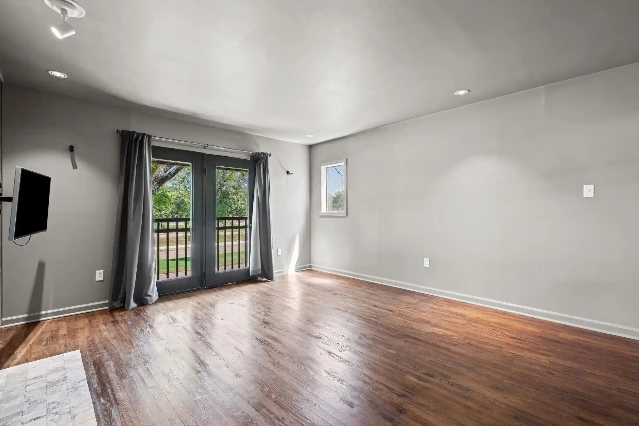 3rd image of 1843 Eagle Br Cv, Germantown, TN 38138