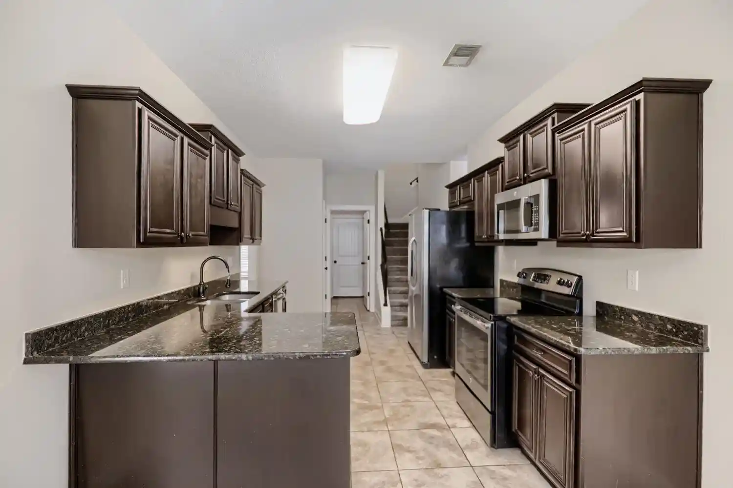 Homes for sale in Bartlett, TN | 7905 Country Lake Dr, Bartlett, TN 38133 | MLS# 10223530