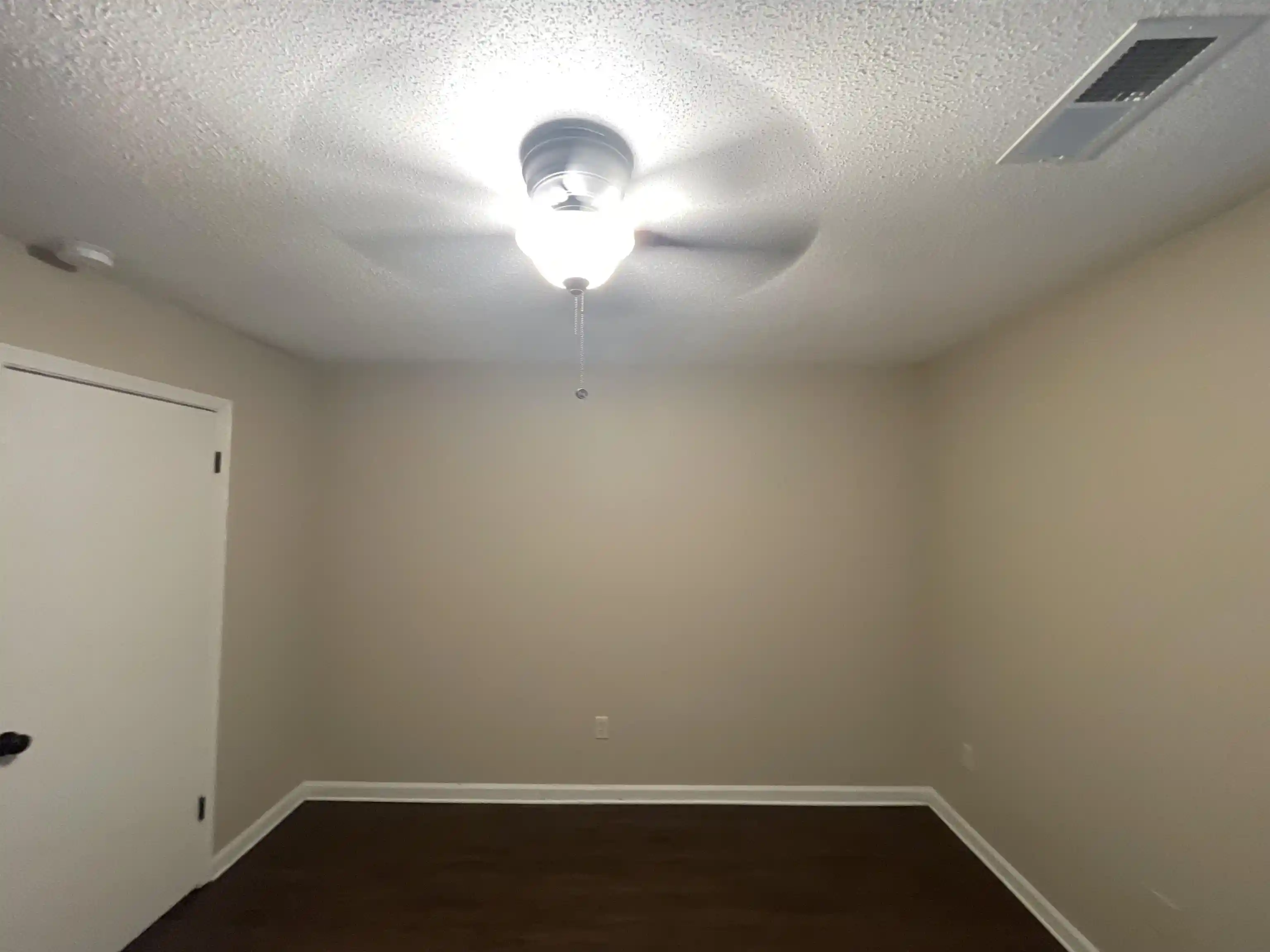 Photo 3 of Single family home for sale at 3820 Lucerne Dr, Memphis, TN 38115 | MLS# 10223554 | Listing updated on 2026-08-24