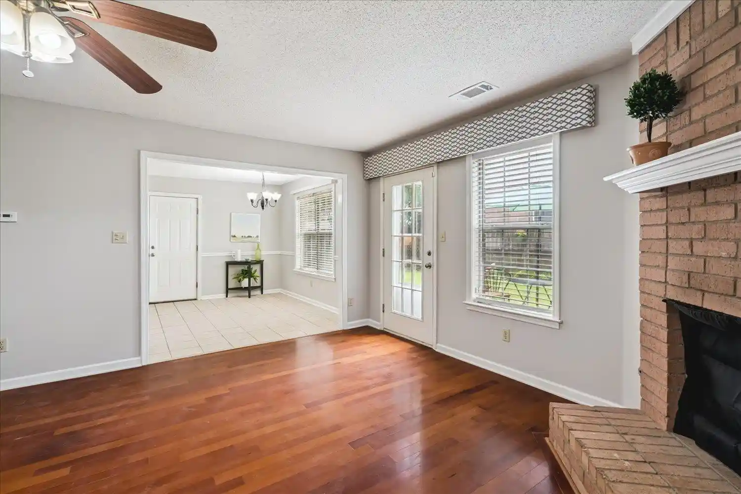 Homes for sale in Collierville, TN | 235 Summit View Cv, Collierville, TN 38017 | MLS# 10223589