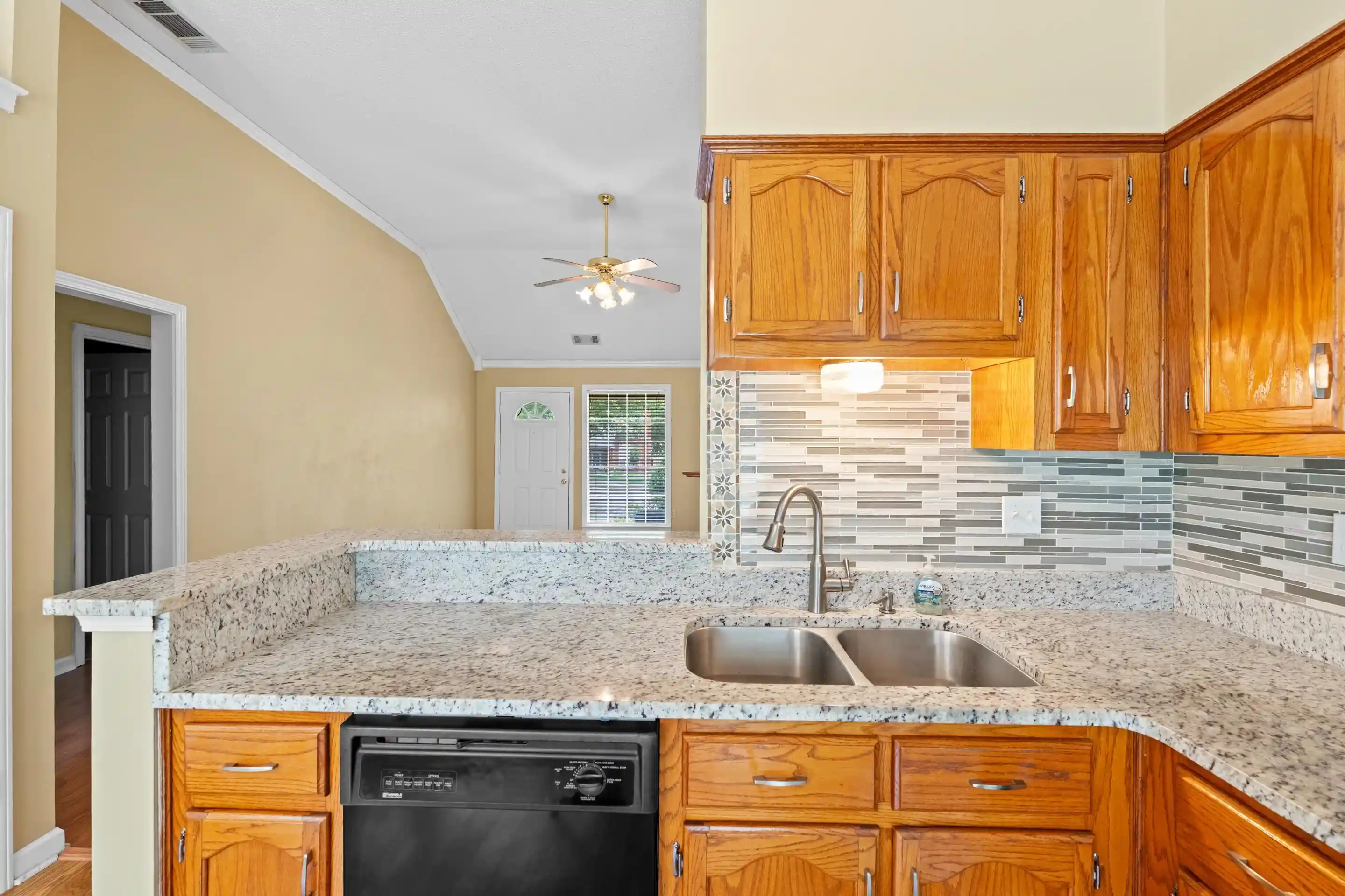 Homes for sale in Lakeland, TN | 3115 Ultragreen Ln, Lakeland, TN 38002 | MLS# 10223606