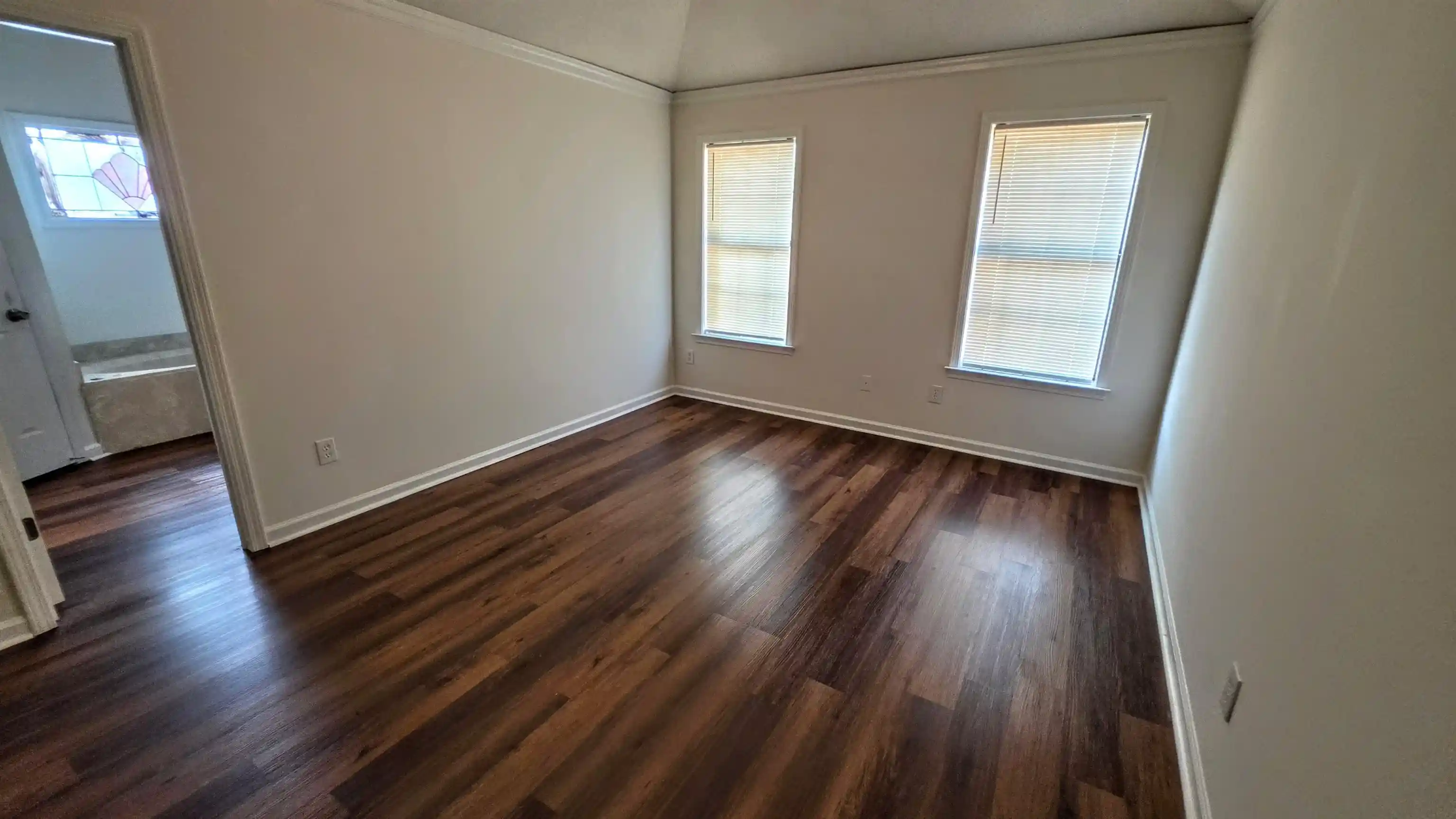 Photo 3 of Sale Pending at 7395 Old Dominion Ct, Memphis, TN 38125 | MLS# 10223671 | Listing updated on 2026-09-14