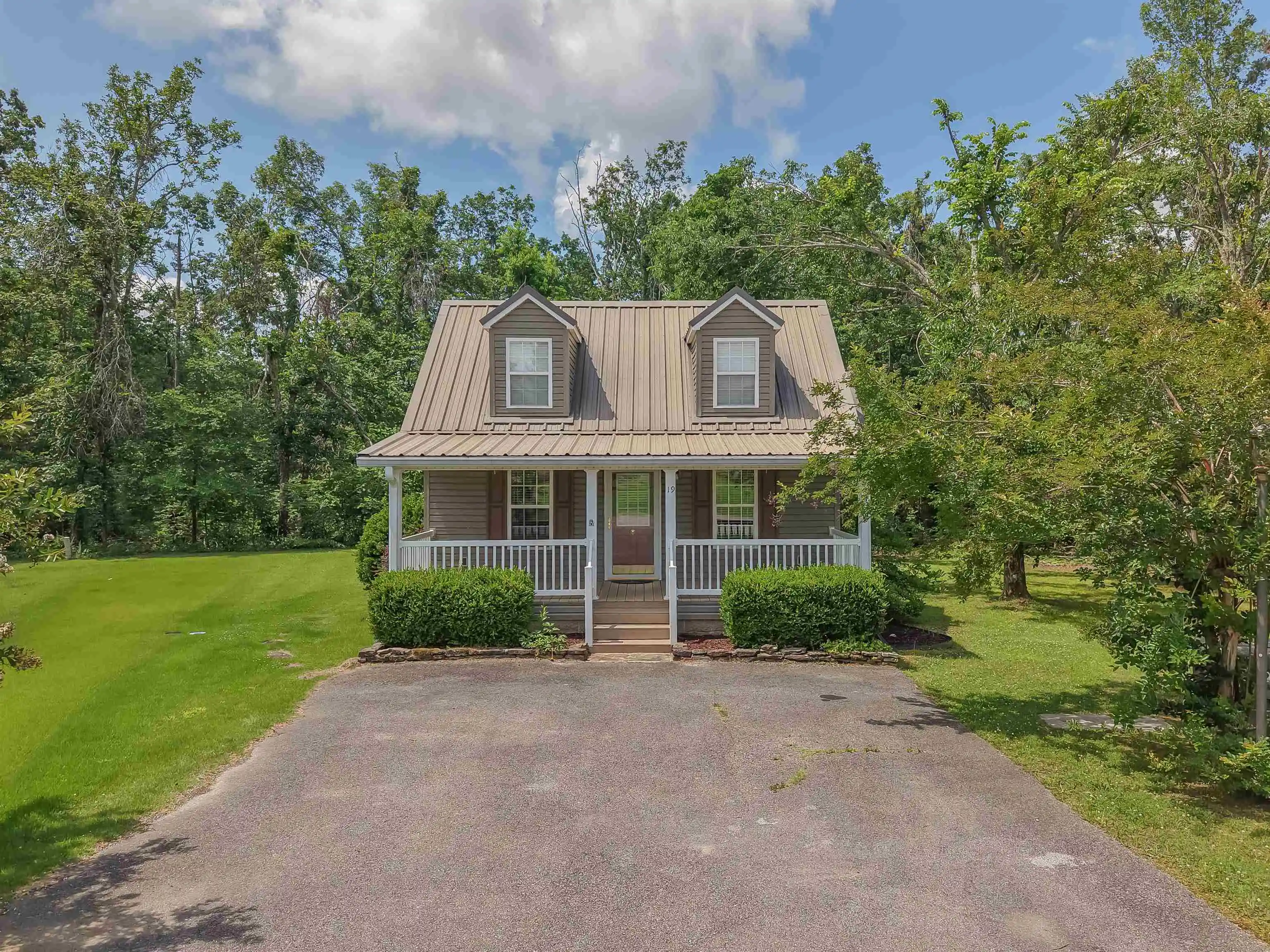 1st image of 19 Frank Fwy, Iuka, MS 38852 | MLS# 10223683