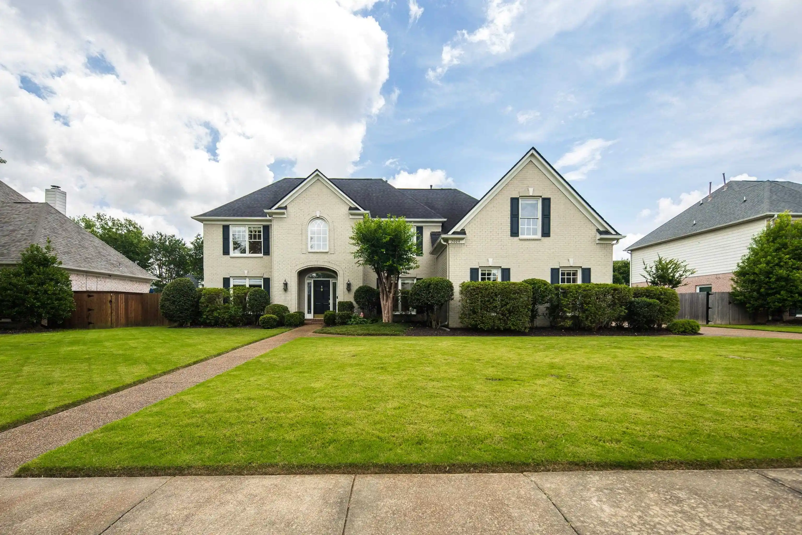 Homes for sale in Collierville, TN | 2004 W Houston Wy, Collierville, TN 38139 | MLS# 10223686