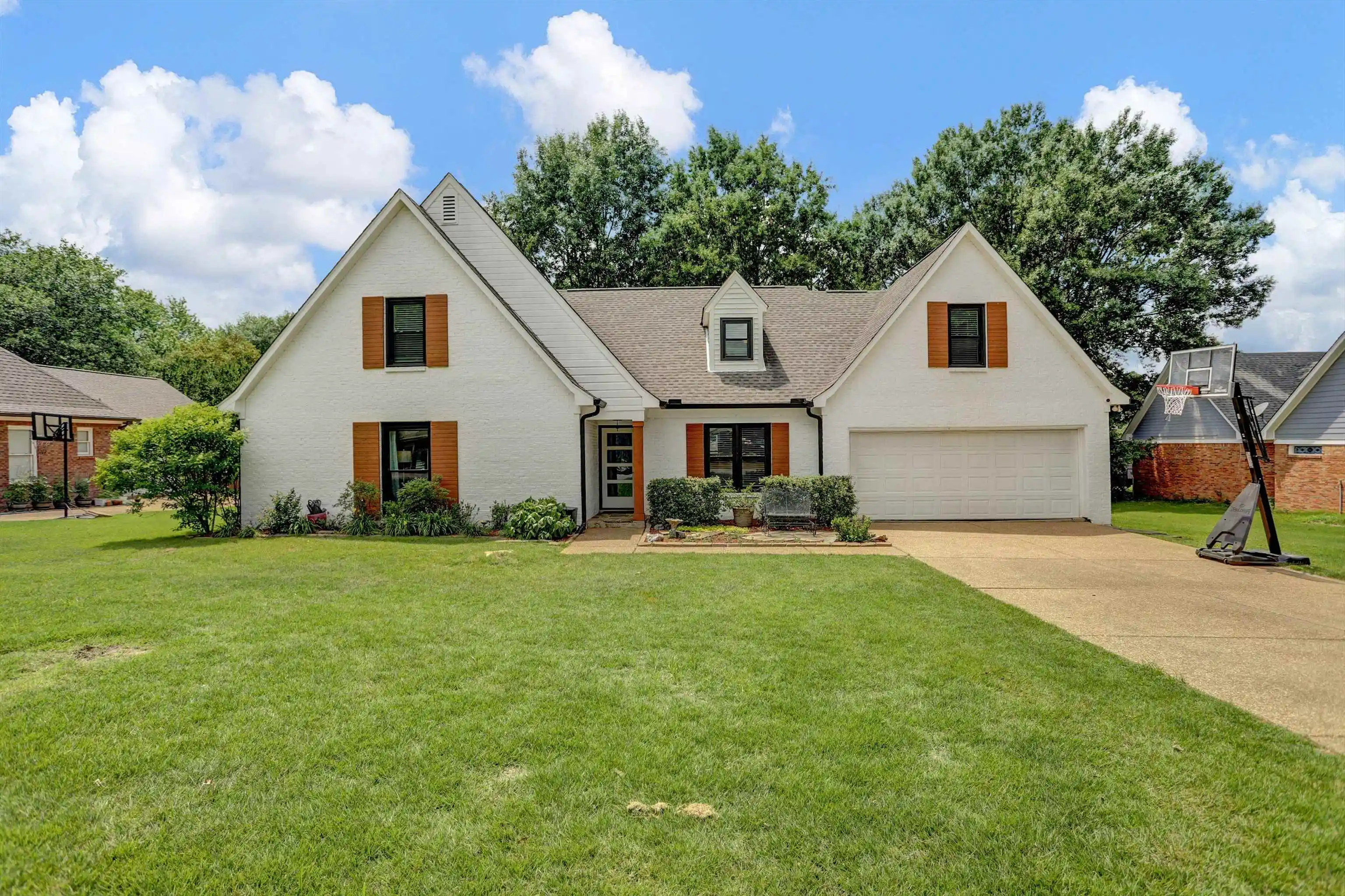 Photo 1 of Single family home for sale at 681 Whittenburg Dr, Collierville, TN 38017 | MLS# 10223722 | Listing updated on 2026-07-25
