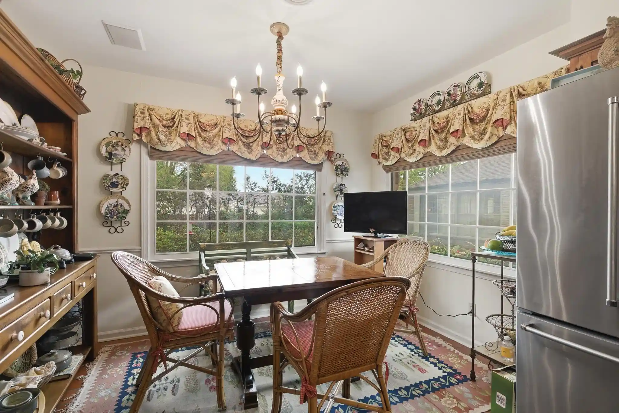 Photo 2 of Single family home for sale at 6668 Monmouth Dr, Memphis, TN 38120 | MLS# 10223736 | Listing updated on 2026-08-17