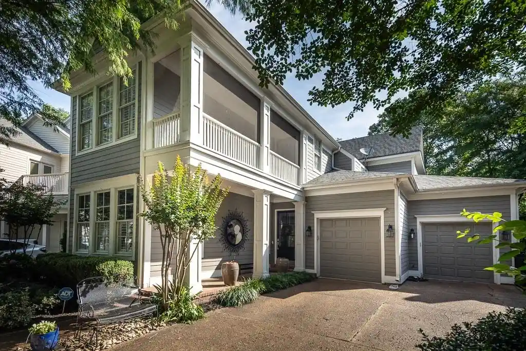 Photo 1 of Sale Pending at 170 Harbor Isle Cir, Memphis, TN 38103 | MLS# 10223747 | Listing updated on 2026-08-27