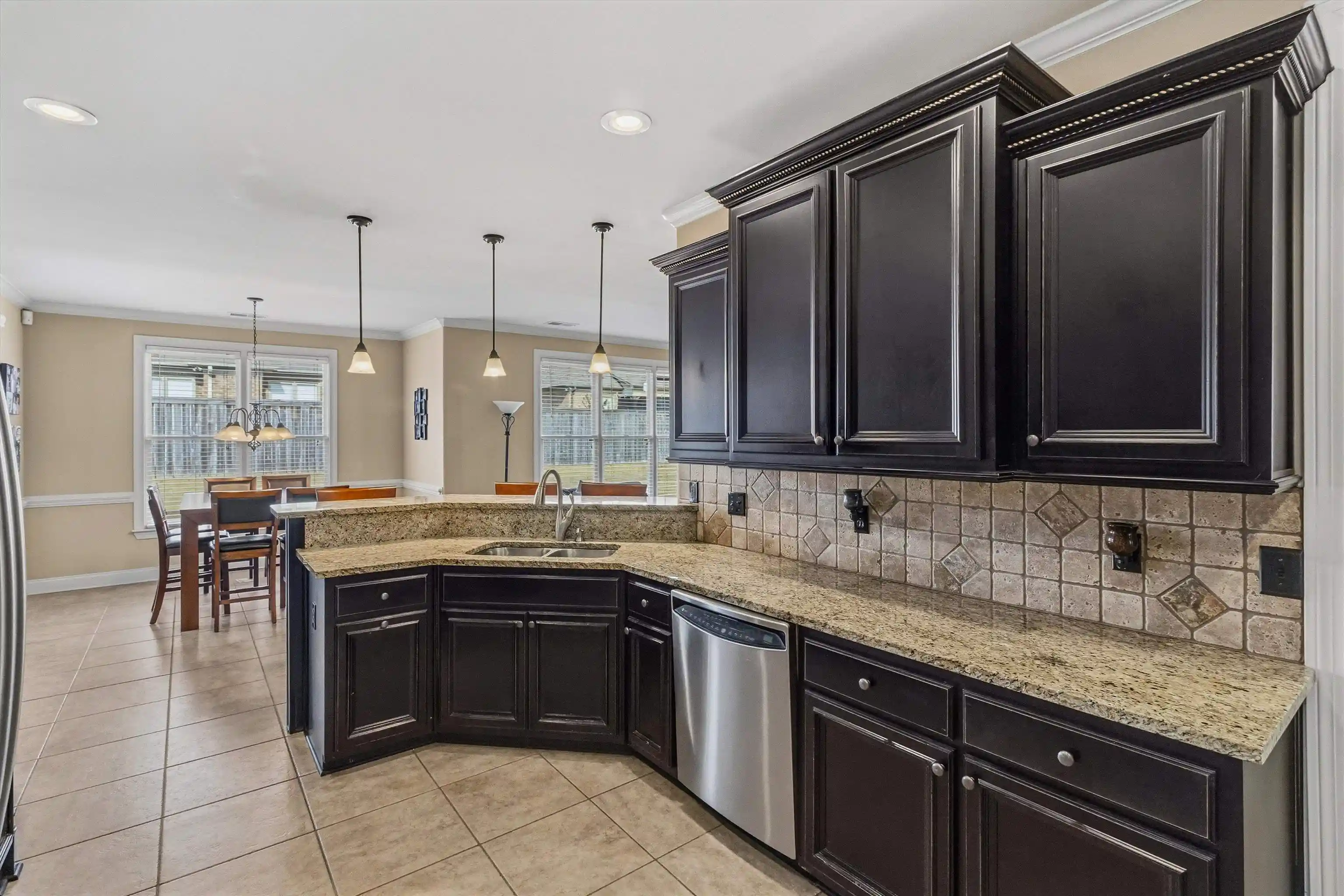 Photo 2 of Single family home for sale at 580 Winding Valley Cv, Collierville, TN 38017 | MLS# 10223783 | Listing updated on 2026-09-15