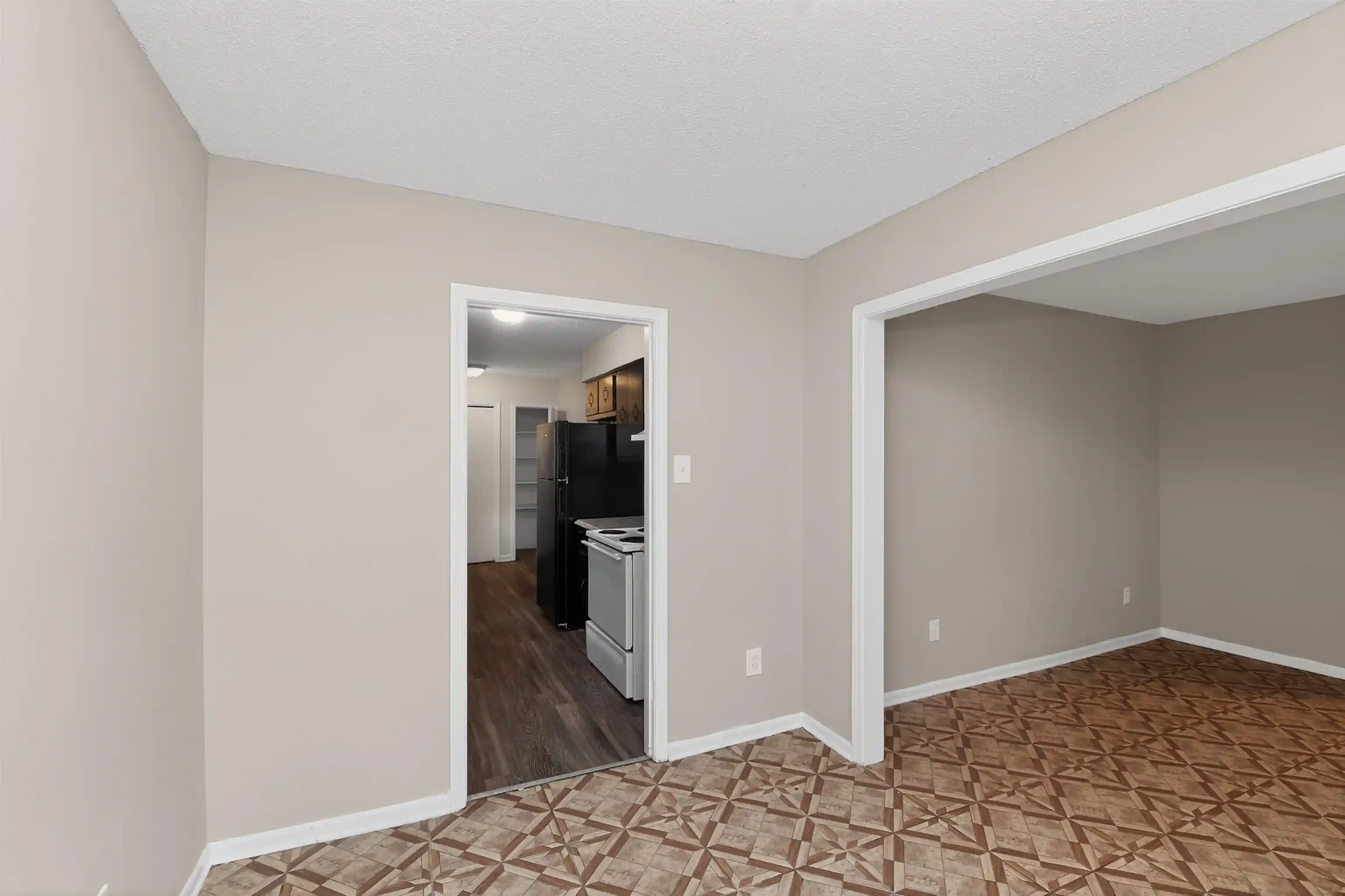 Photo 4 of Single family home for sale at 4998 Penwood Cv, Memphis, TN 38118 | MLS# 10223788 | Listing updated on 2026-09-28