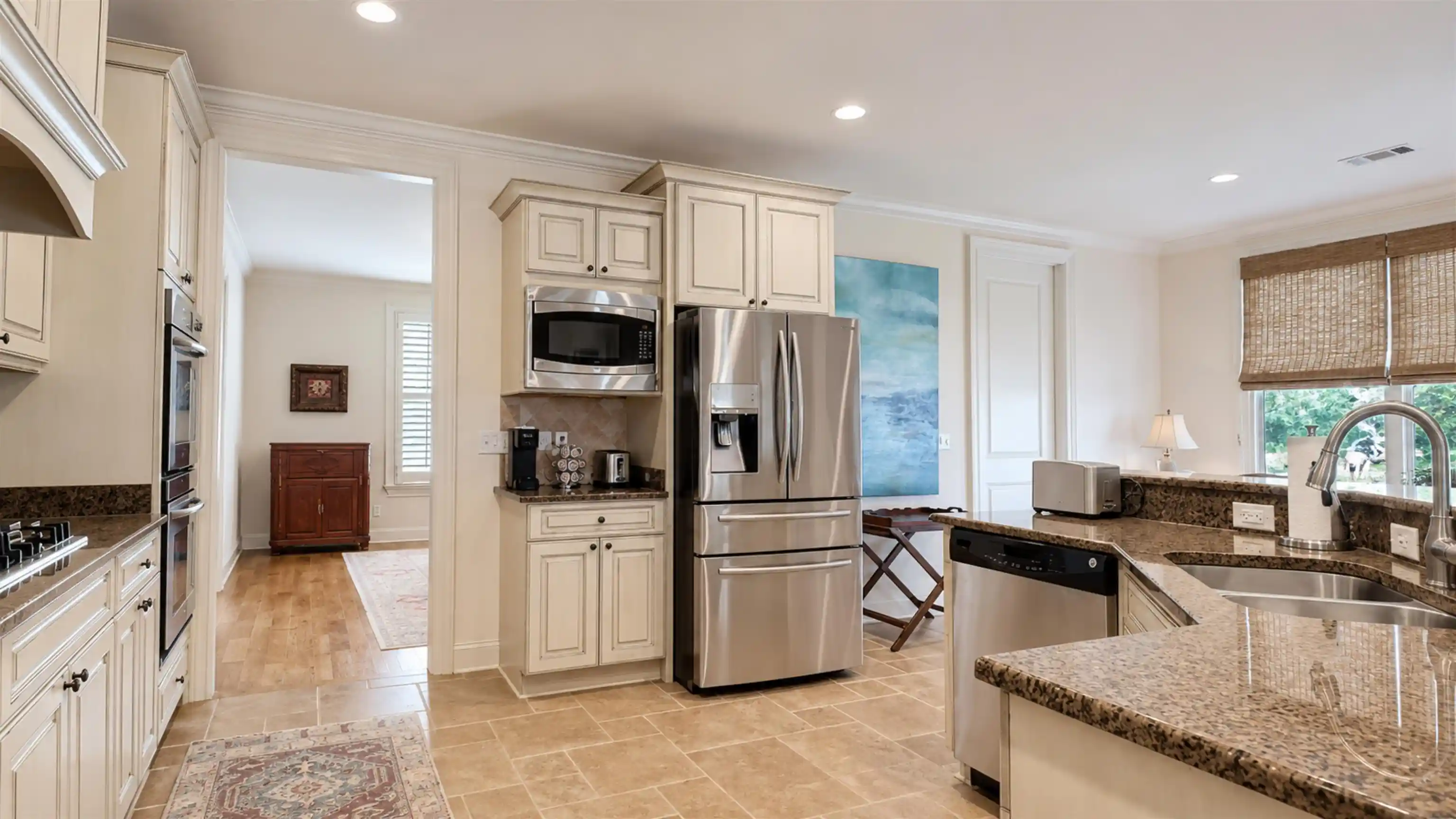 Photo 3 of Single family home for sale at 534 Justana Dr, Collierville, TN 38017 | MLS# 10223794 | Listing updated on 2026-08-26