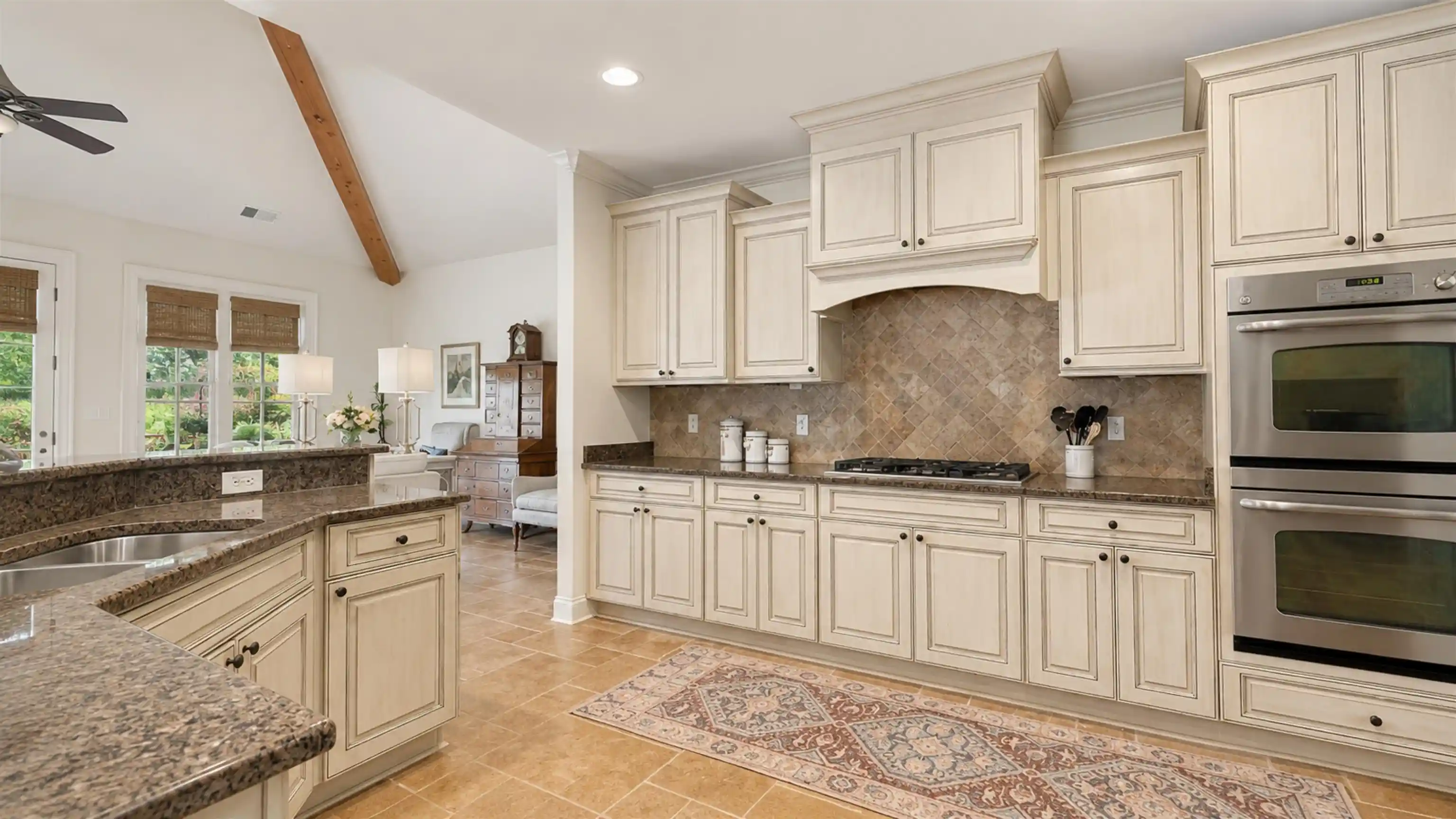 Photo 3 of Single family home for sale at 534 Justana Dr, Collierville, TN 38017 | MLS# 10223794 | Listing updated on 2026-08-26