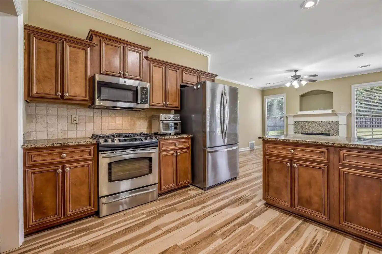 Homes for sale in Lakeland, TN | 9328 Owl Hill Dr, Lakeland, TN 38002 | MLS# 10223801