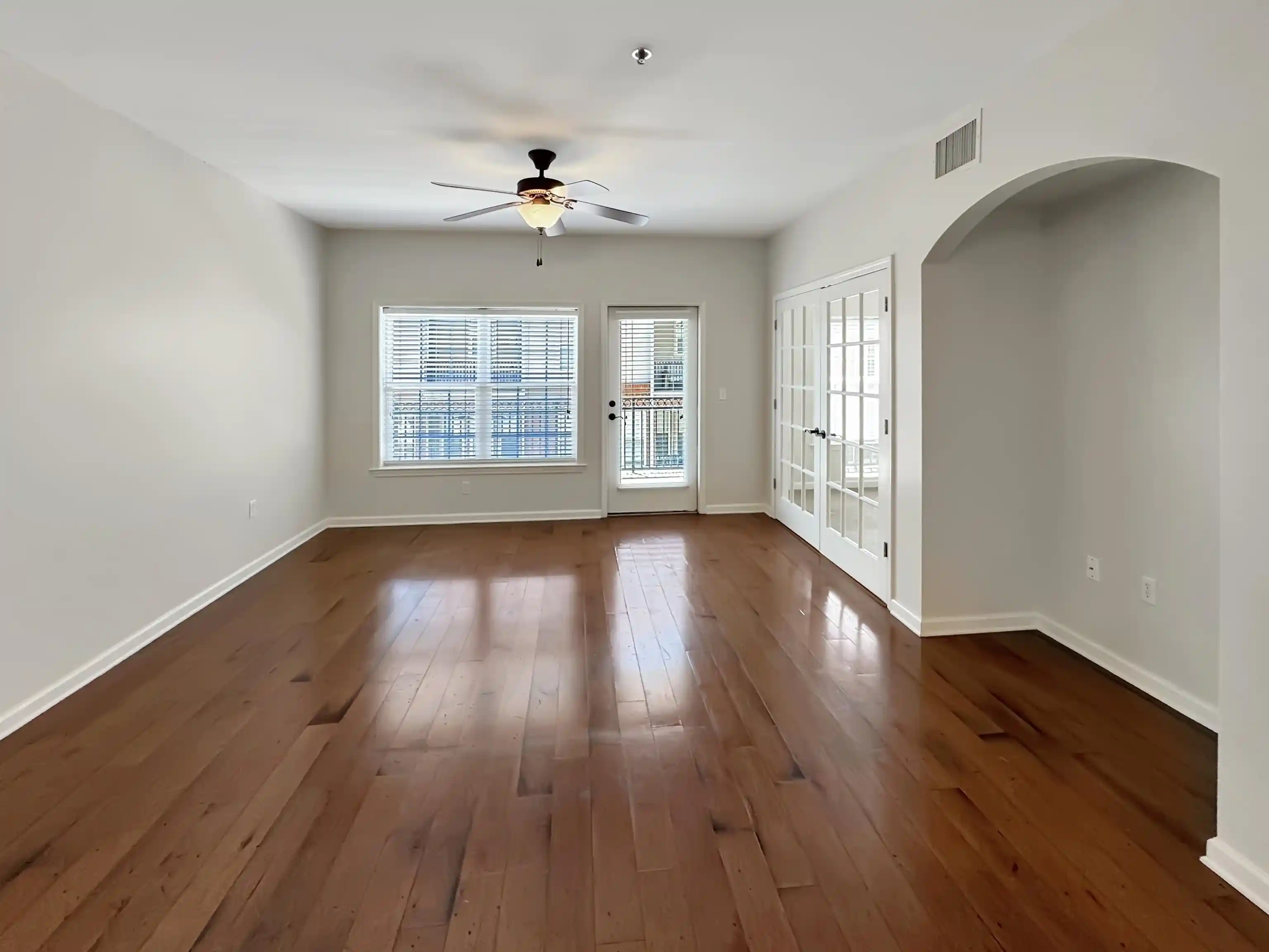 Photo 3 of Sale Pending at 665 Tennessee St #407, Memphis, TN 38103 | MLS# 10223803 | Listing updated on 2026-09-02